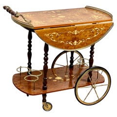 Chariot à thé italien vintage en marqueterie de bois de ronce par Sorrento
