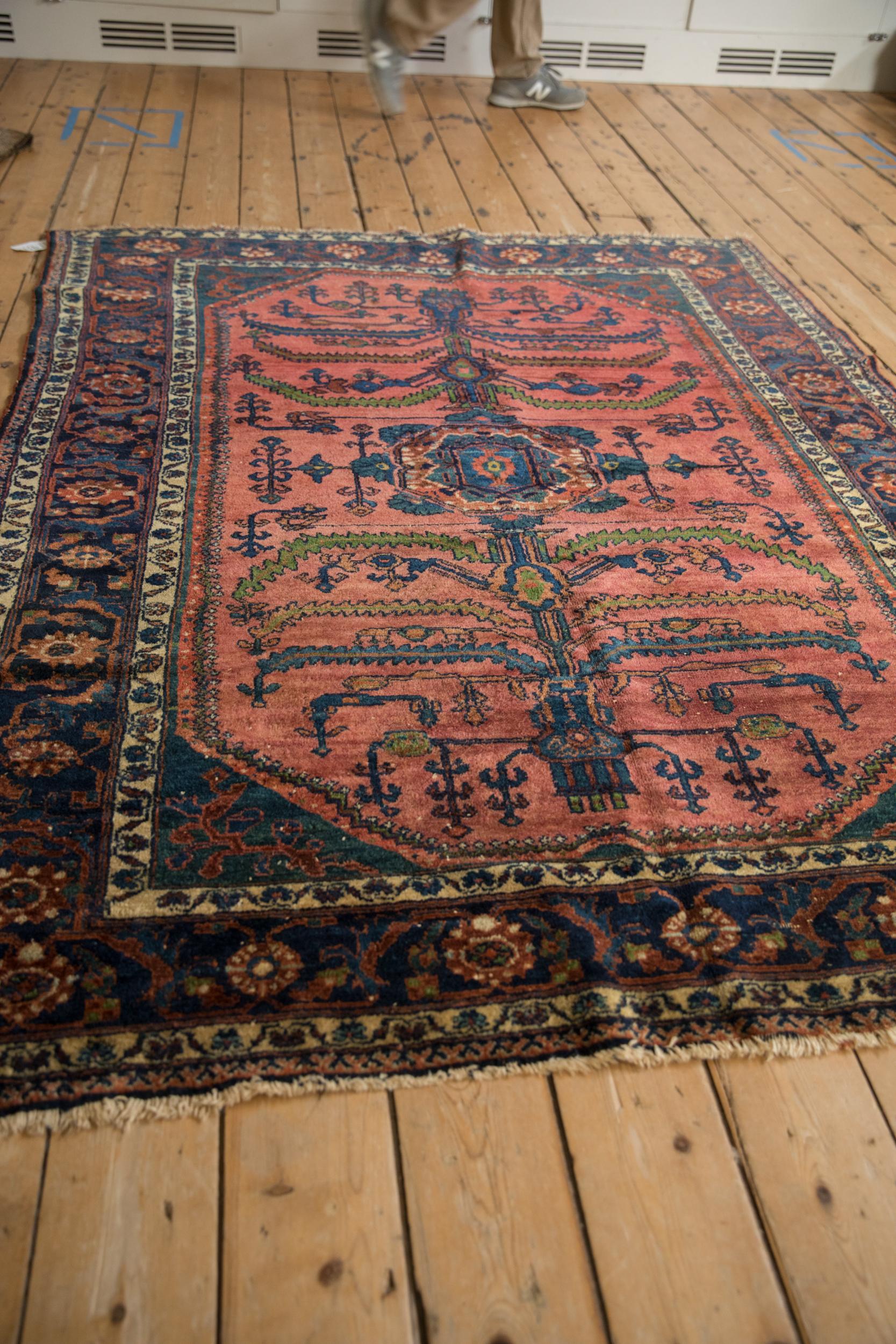 Asian Vintage Fine Lilihan Carpet For Sale