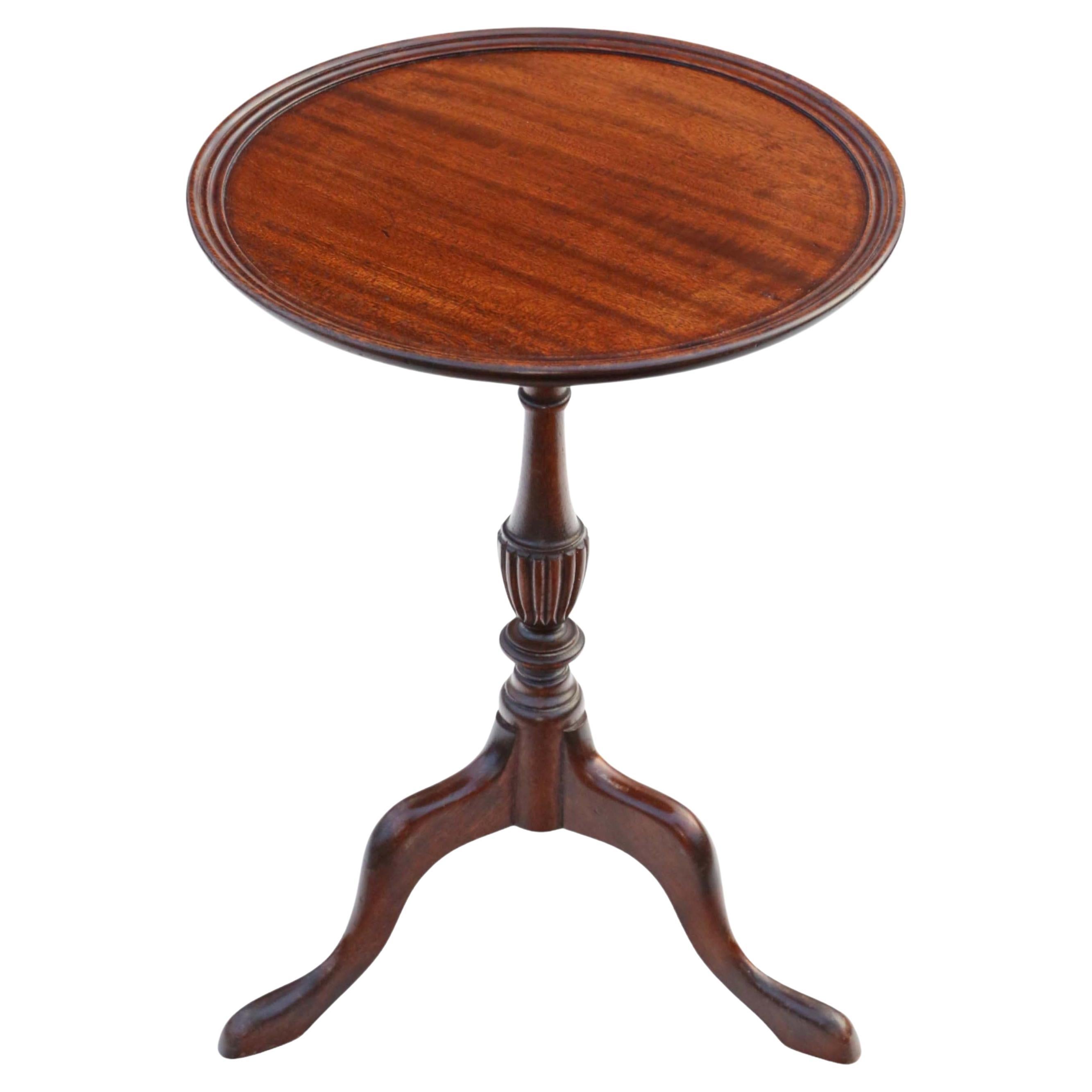 Vintage fine quality Georgian revival wine side table mahogany mid-20th Century For Sale