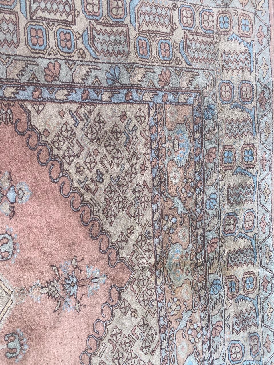 Wool Vintage fine Turkish rug For Sale