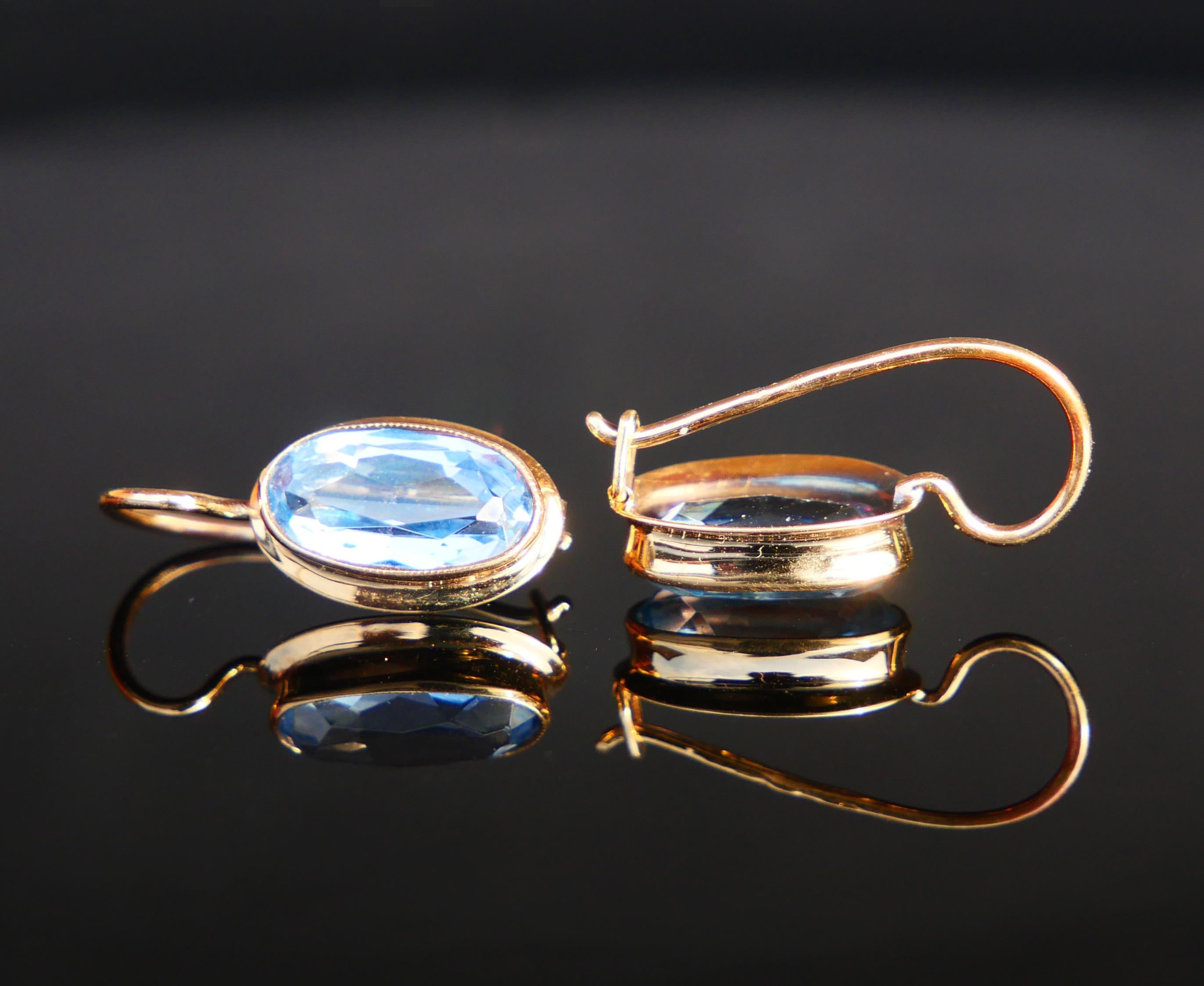 Women's Vintage Finish Earrings Blue Spinels solid 14K Yellow Gold / 2.22gr For Sale