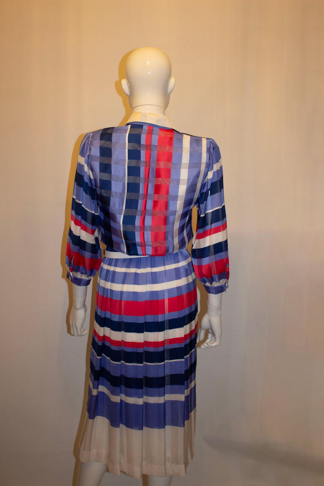 Vintage Fink Model Dress with changeable Collar For Sale 3