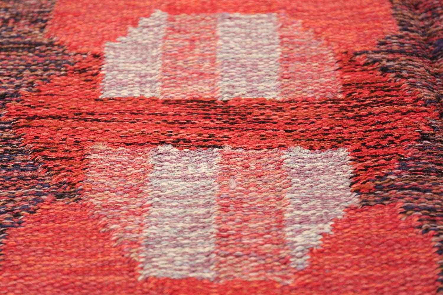 Wool Vintage Finnish Carpet by Alestalon Mattokutomo. Size: 5 ft 4 in x 7 ft 9 in