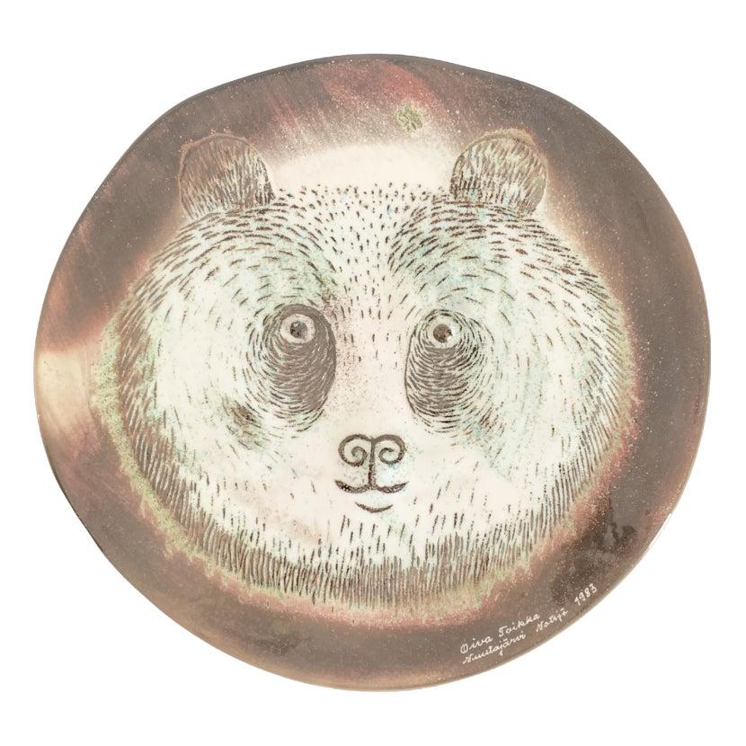 Assiette en verre ours de la série Fauna Fennica finlandaise d'Oiva Toikka
