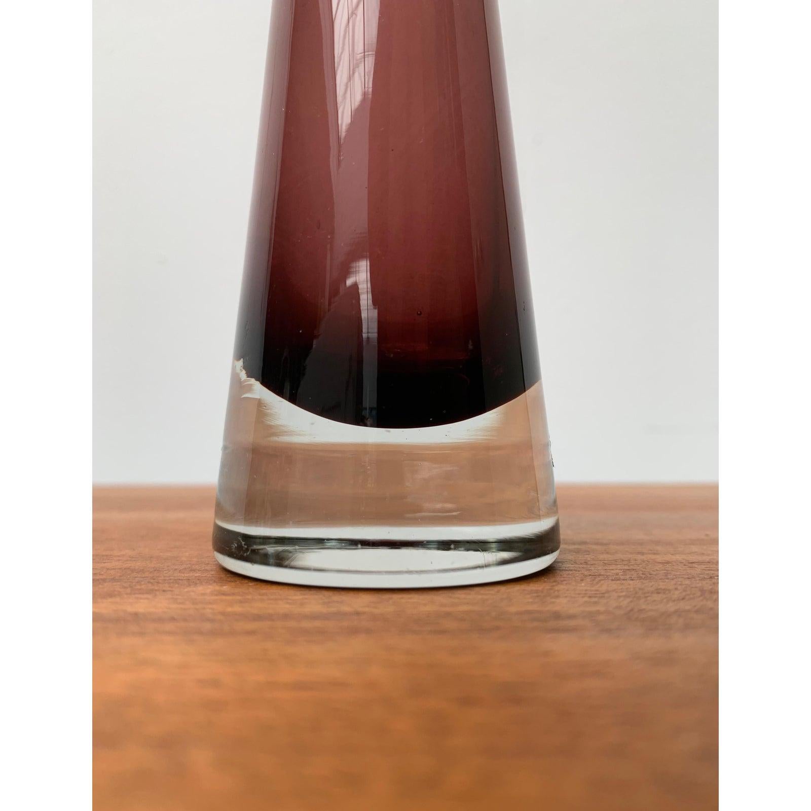 Vaso di vetro finlandese d'epoca di Riihimäki, Finlandia in vendita 6