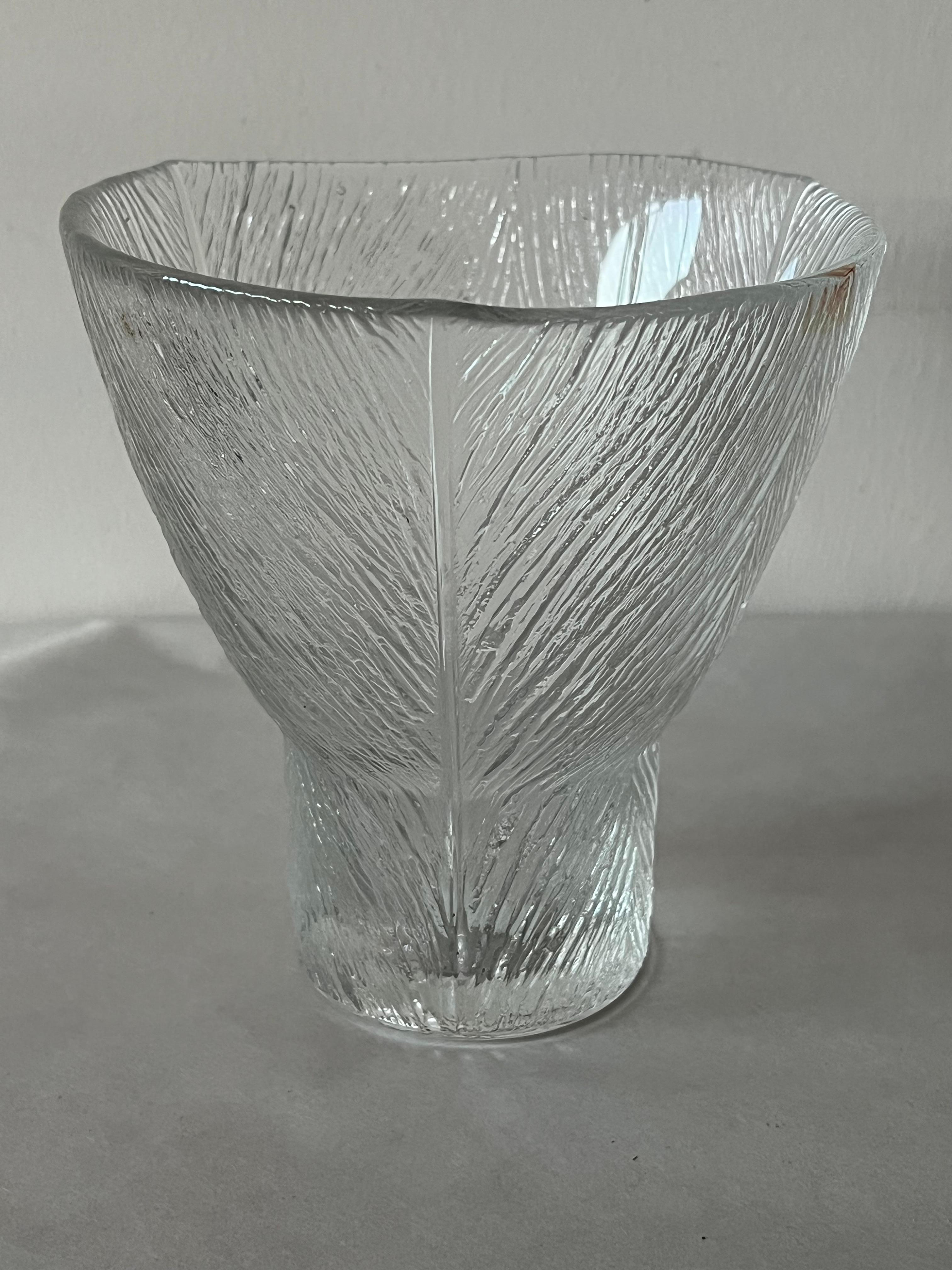 Vintage Finnish Tuuli Series Glass By Valto Kokko for Iittala, ca' 1970s Signed For Sale 2