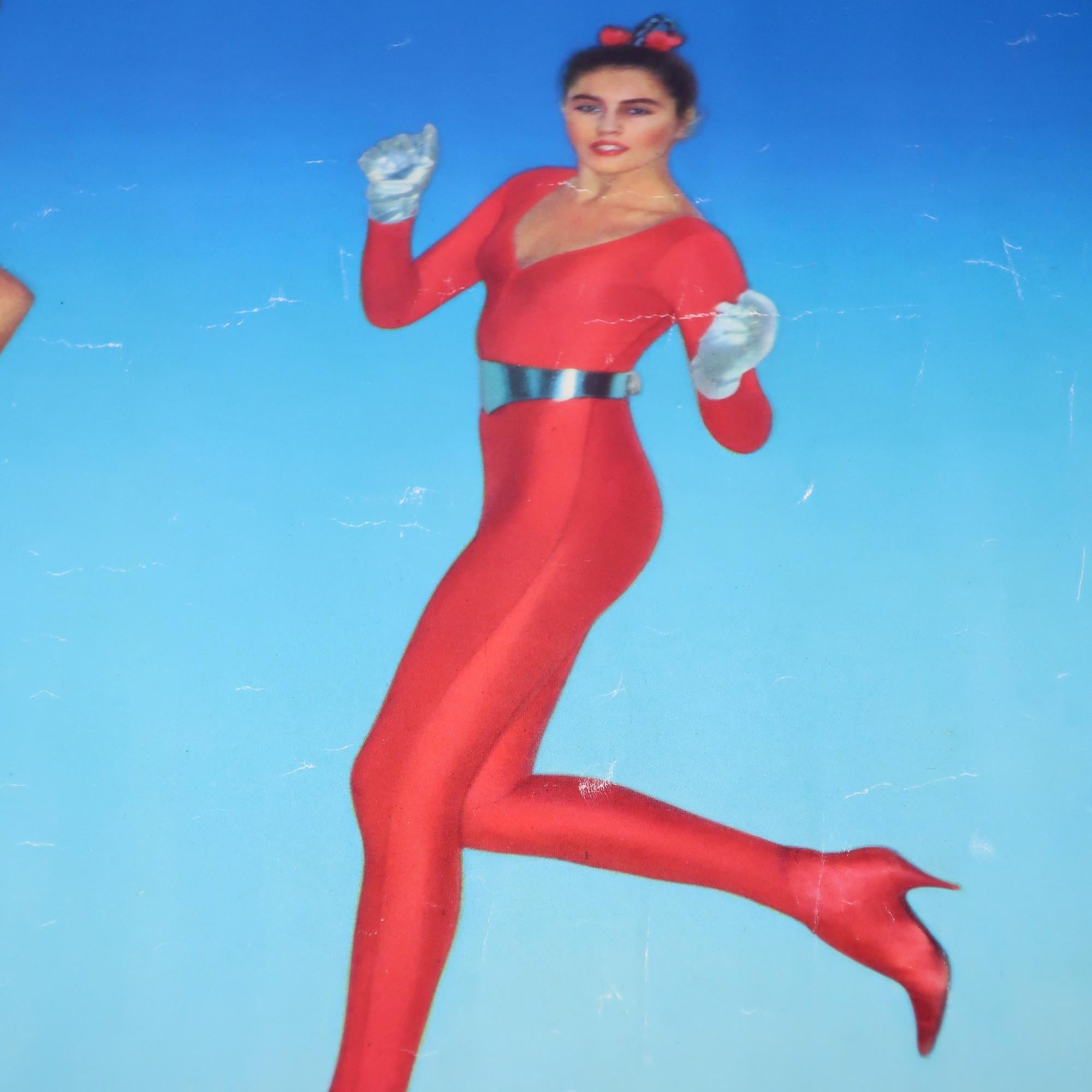 Vintage Fiorucci-Poster, tanzende Damen auf Schachbrett, Vintage im Zustand „Gut“ im Angebot in Brooklyn, NY