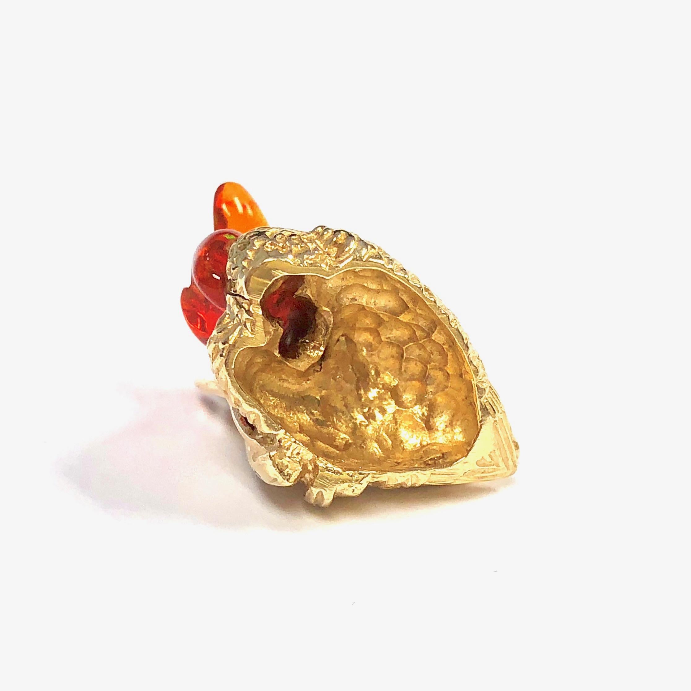 Vintage Fire Opal and Gold Bird Charm Pendant In Good Condition In Agoura Hills, CA