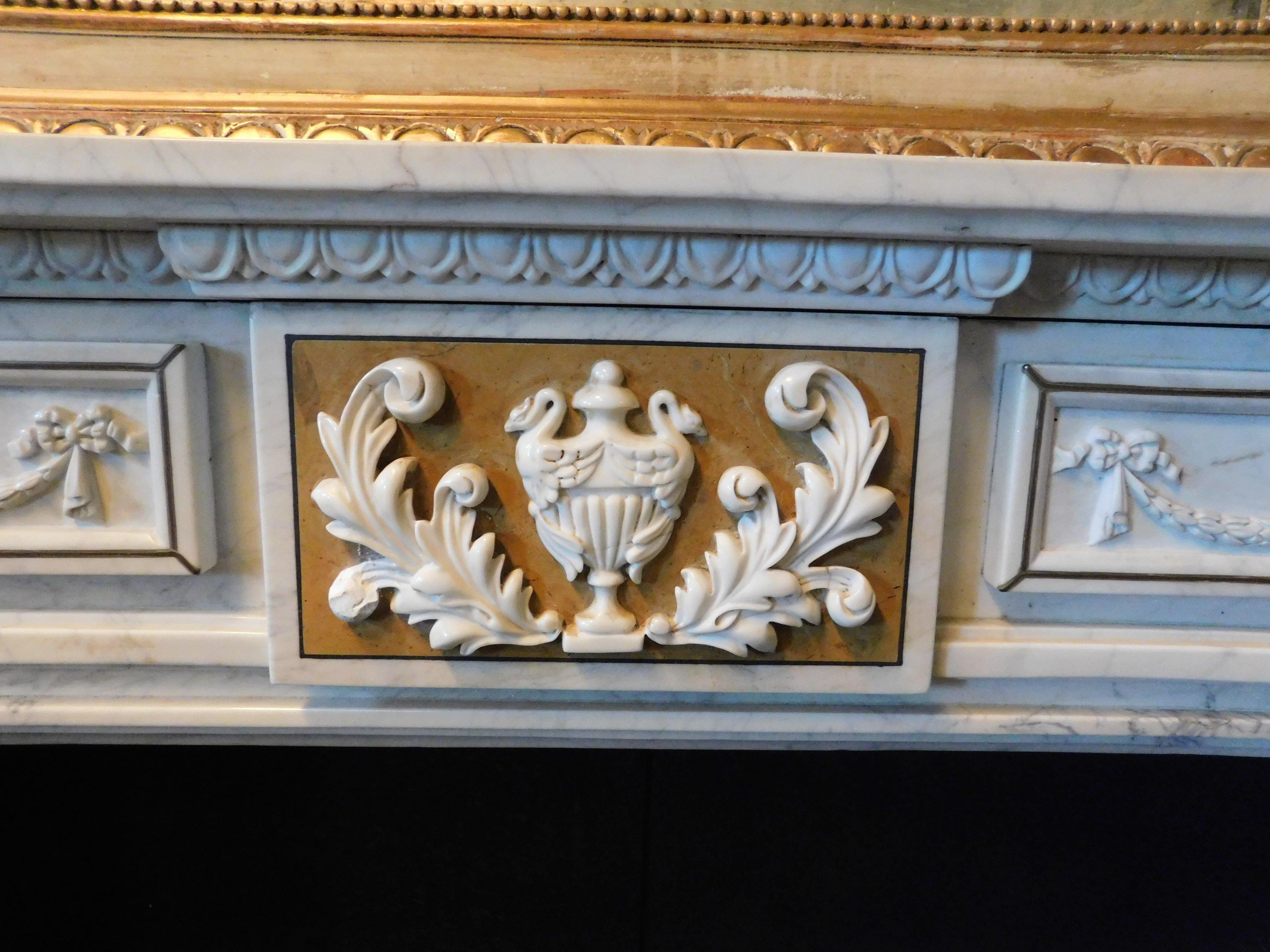 Vintage Fireplace in Carved and Inlaid White Marble, Early 1900s, Italy For Sale 3