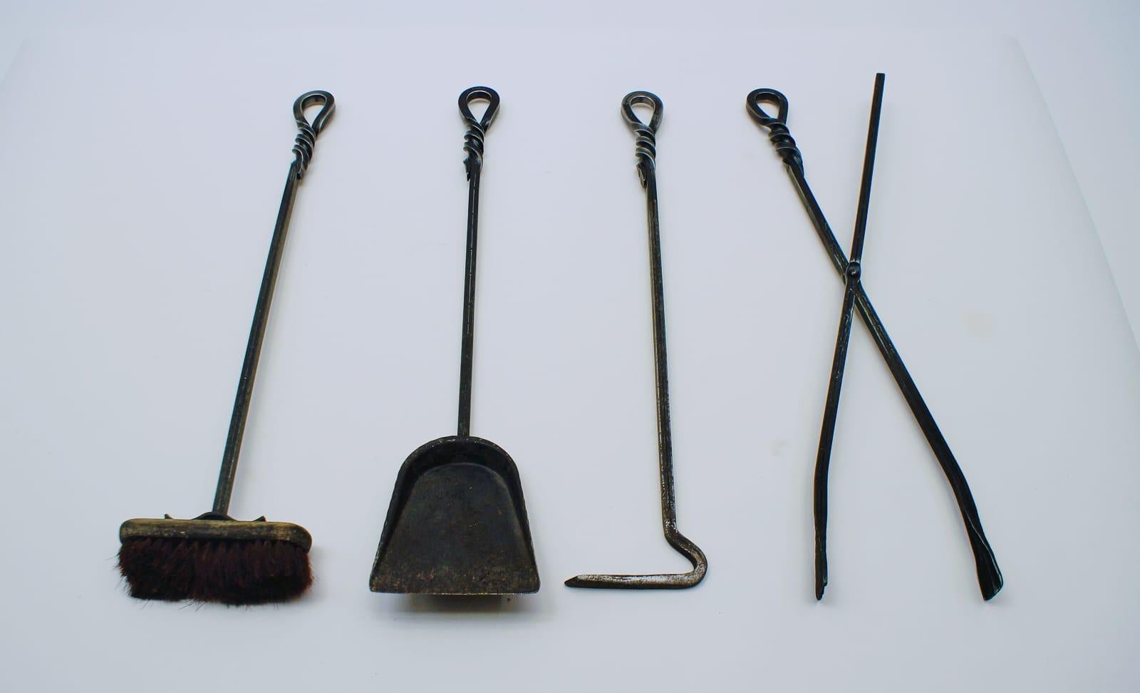 Vintage Fireplace Tool Set in Cast Iron, 1970s 2
