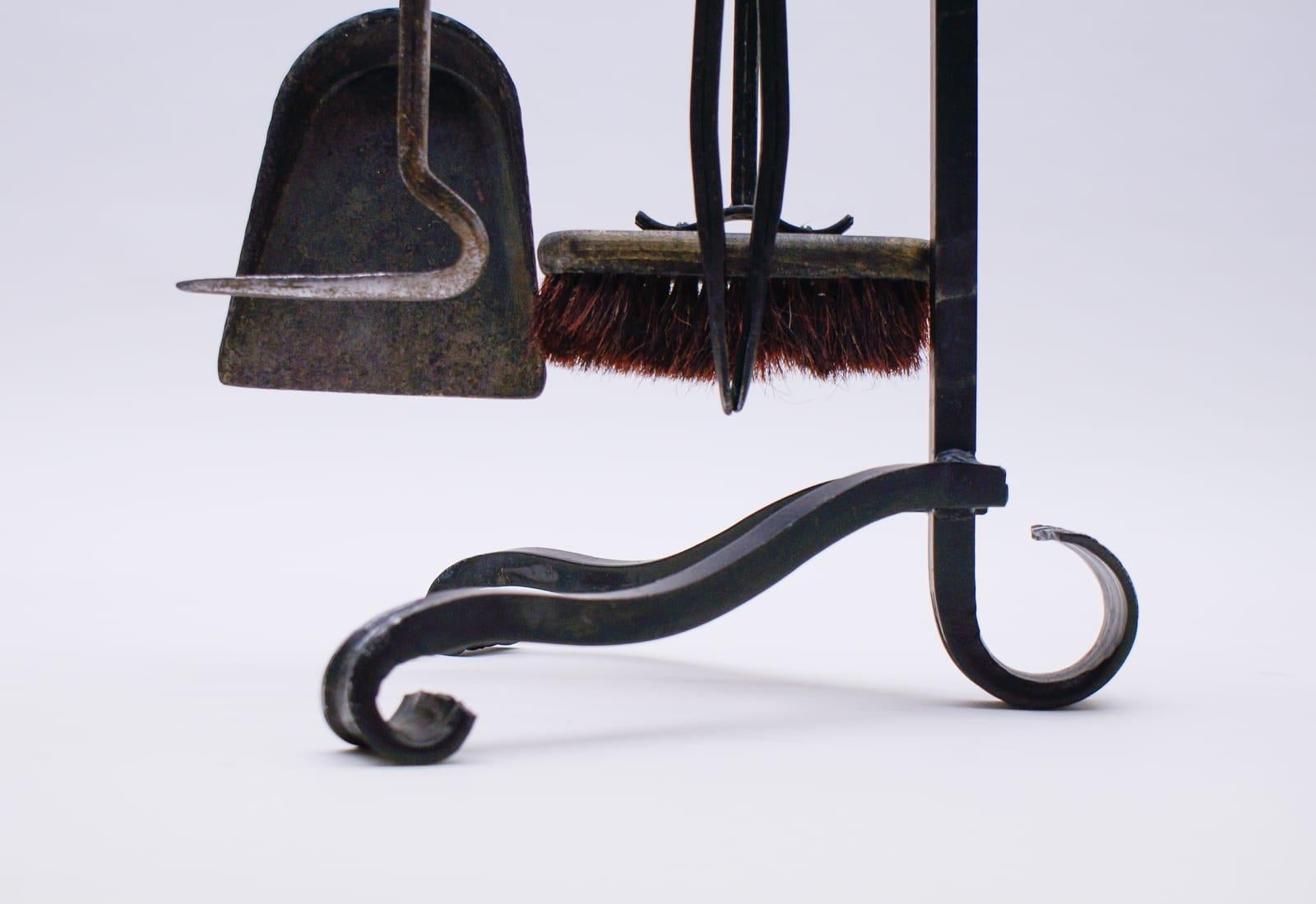 Vintage Fireplace Tool Set in Cast Iron, 1970s In Good Condition In Nürnberg, Bayern