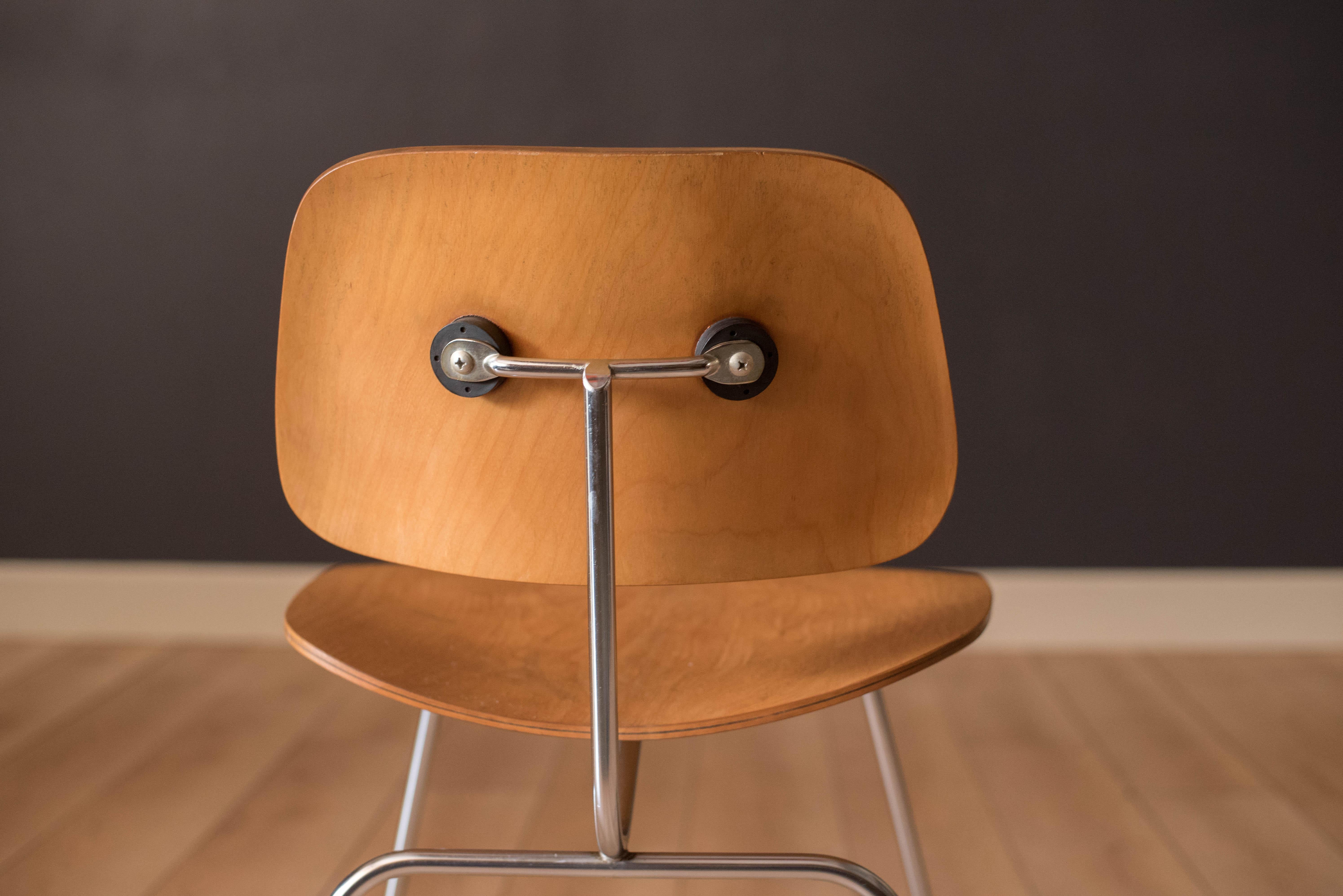 Mid-Century Modern Vintage First Generation Eames DCM Molded Plywood Metal Chair for Herman Miller 