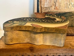 Caja de almacenaje vintage con forma de pez