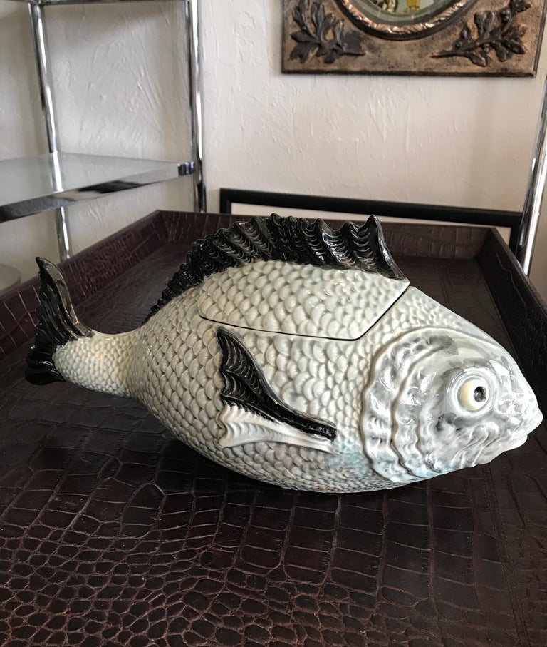 Vintage Fish Tureen For Sale at 1stDibs