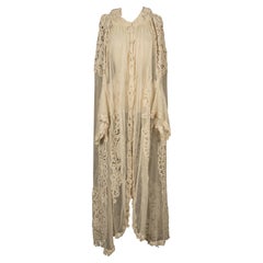 Abrigo vintage de tela de rejilla con encaje blanco