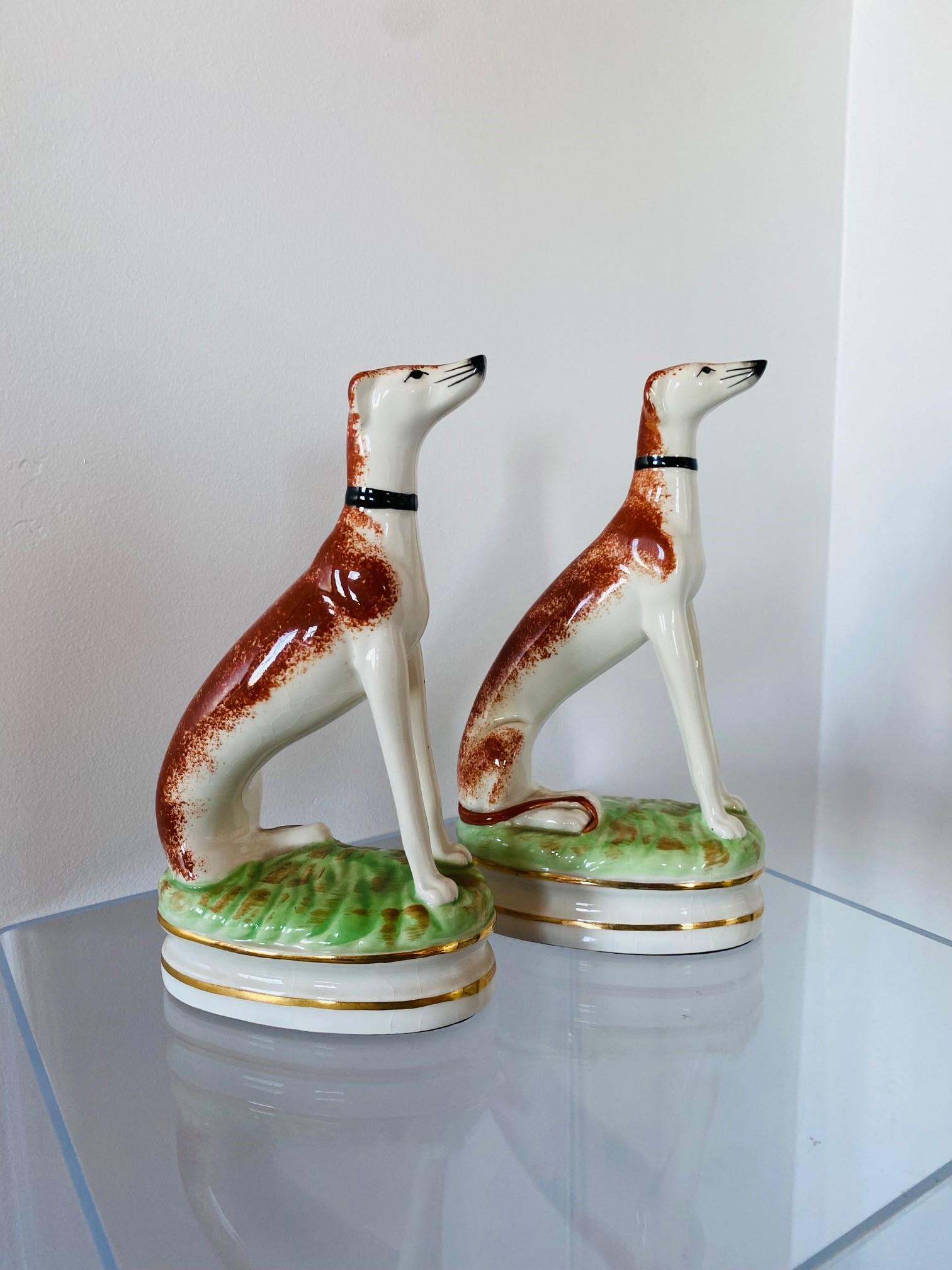 Vintage Fitz and Floyd Ceramic Staffordshire Hunting Dog Bookends For Sale 7