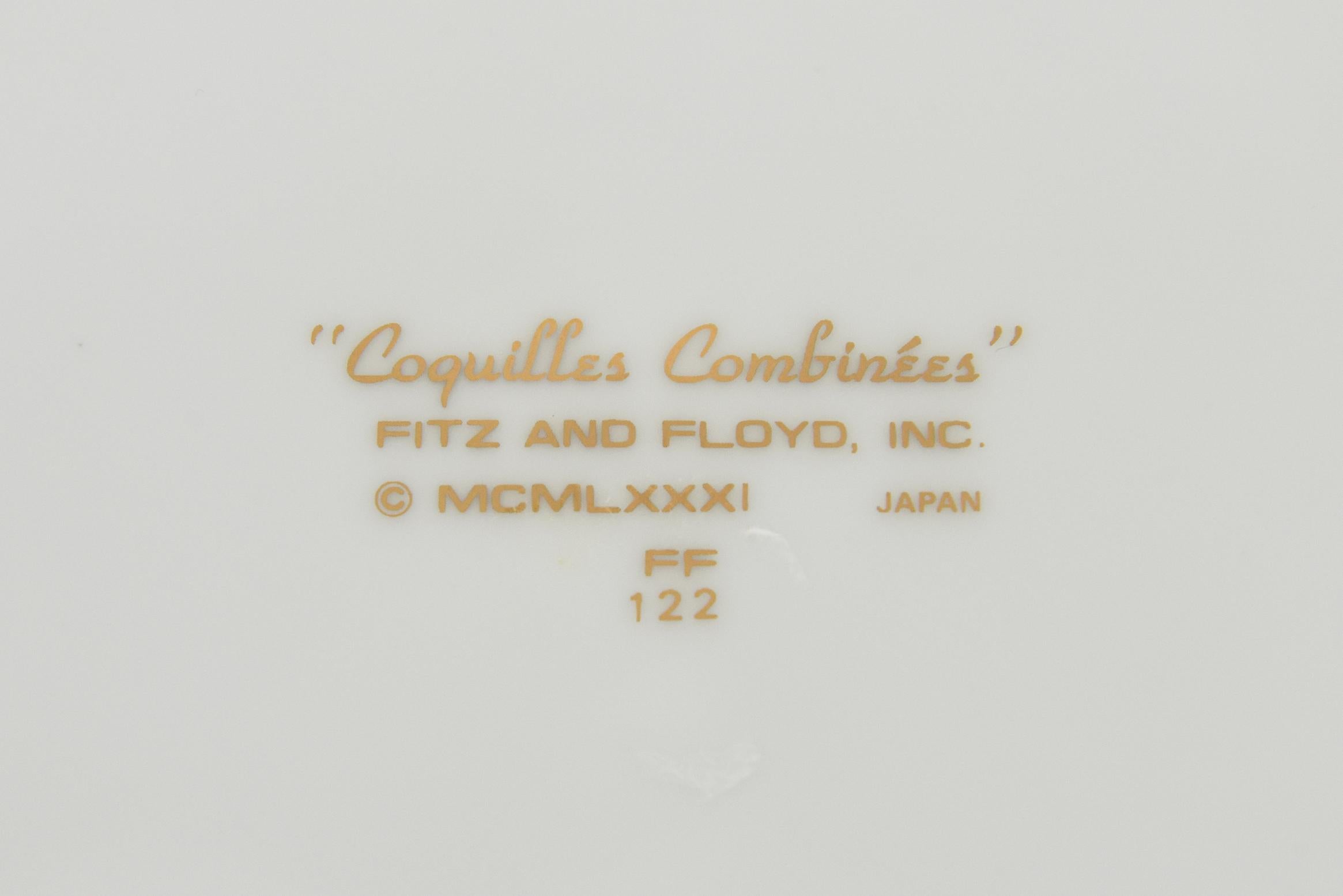 Vintage Fitz and Floyd Porcelain Gilded Shell Desert or Appetizer Shell Plates For Sale 4