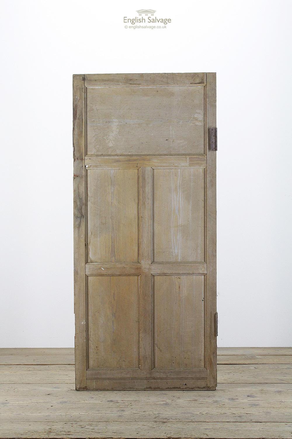 Vintage Five Panel Pine Interior Door, 20th Century In Good Condition For Sale In London, GB