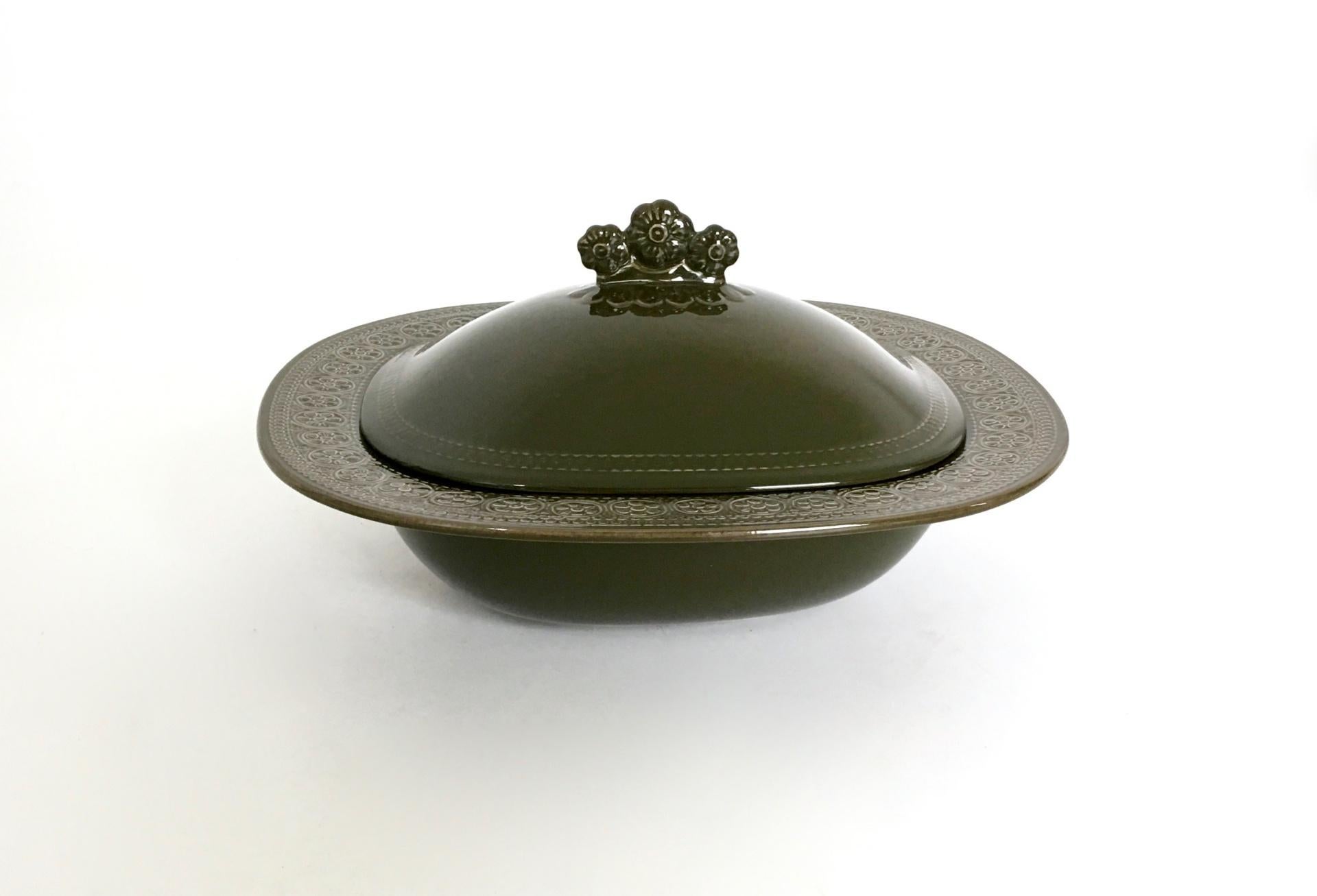 Fünfteiliges Vintage-Servierbesteck aus schwarzem Steingut von Antonia Campi, Italien (Tonware) im Angebot
