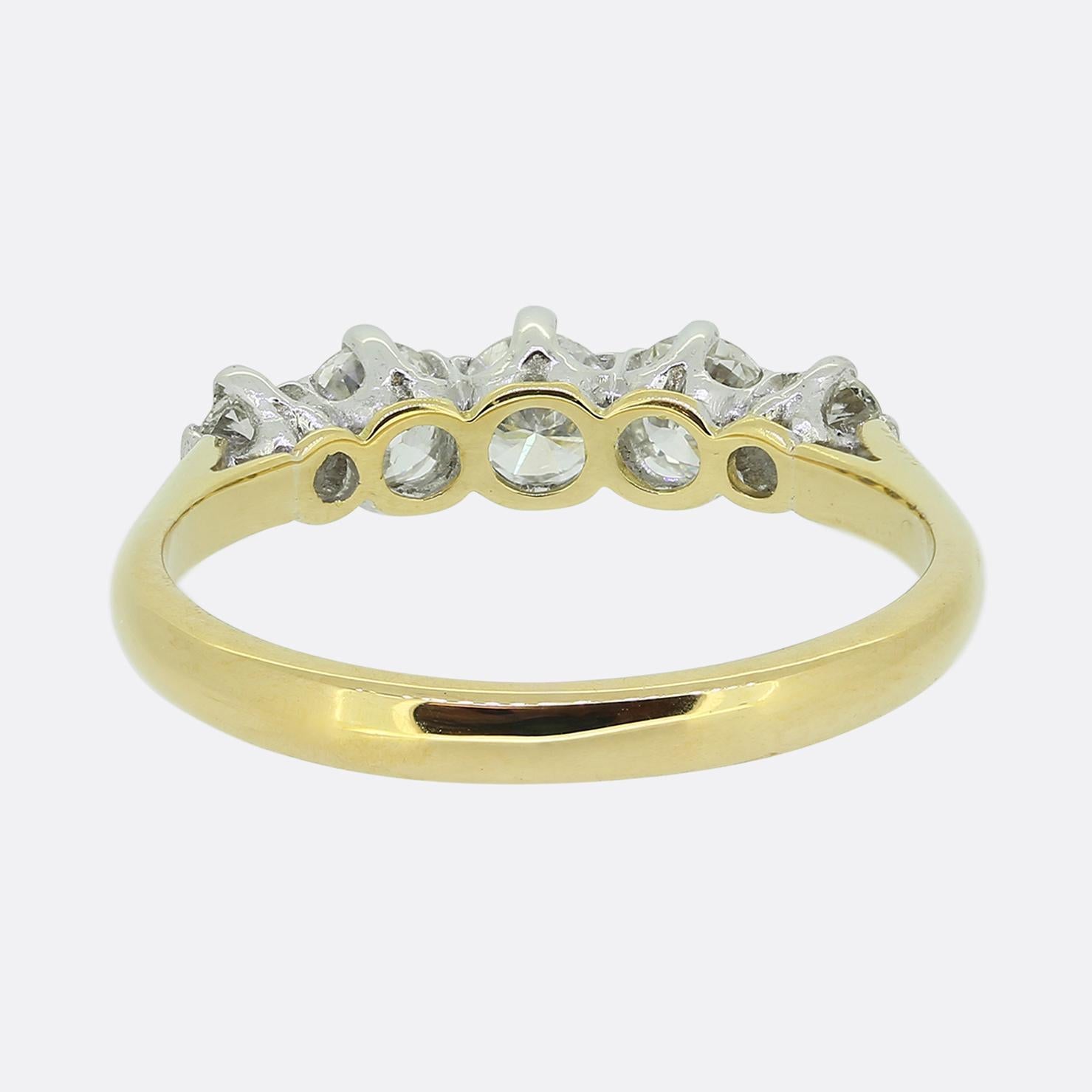 Vintage Five-Stone Diamond Ring In Good Condition For Sale In London, GB
