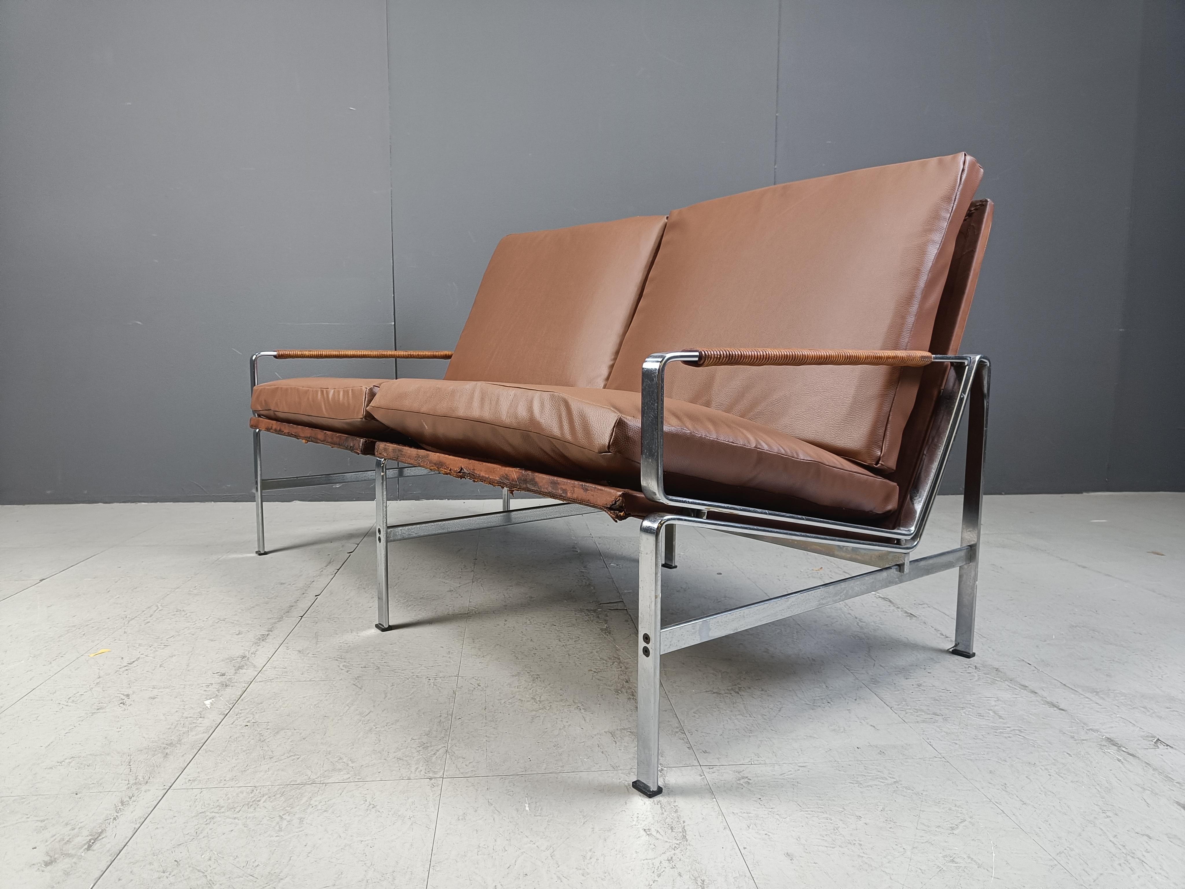 Sofa FK 6720 de Fabricius & Kastholm pour Kill International, années 1960 en vente 3