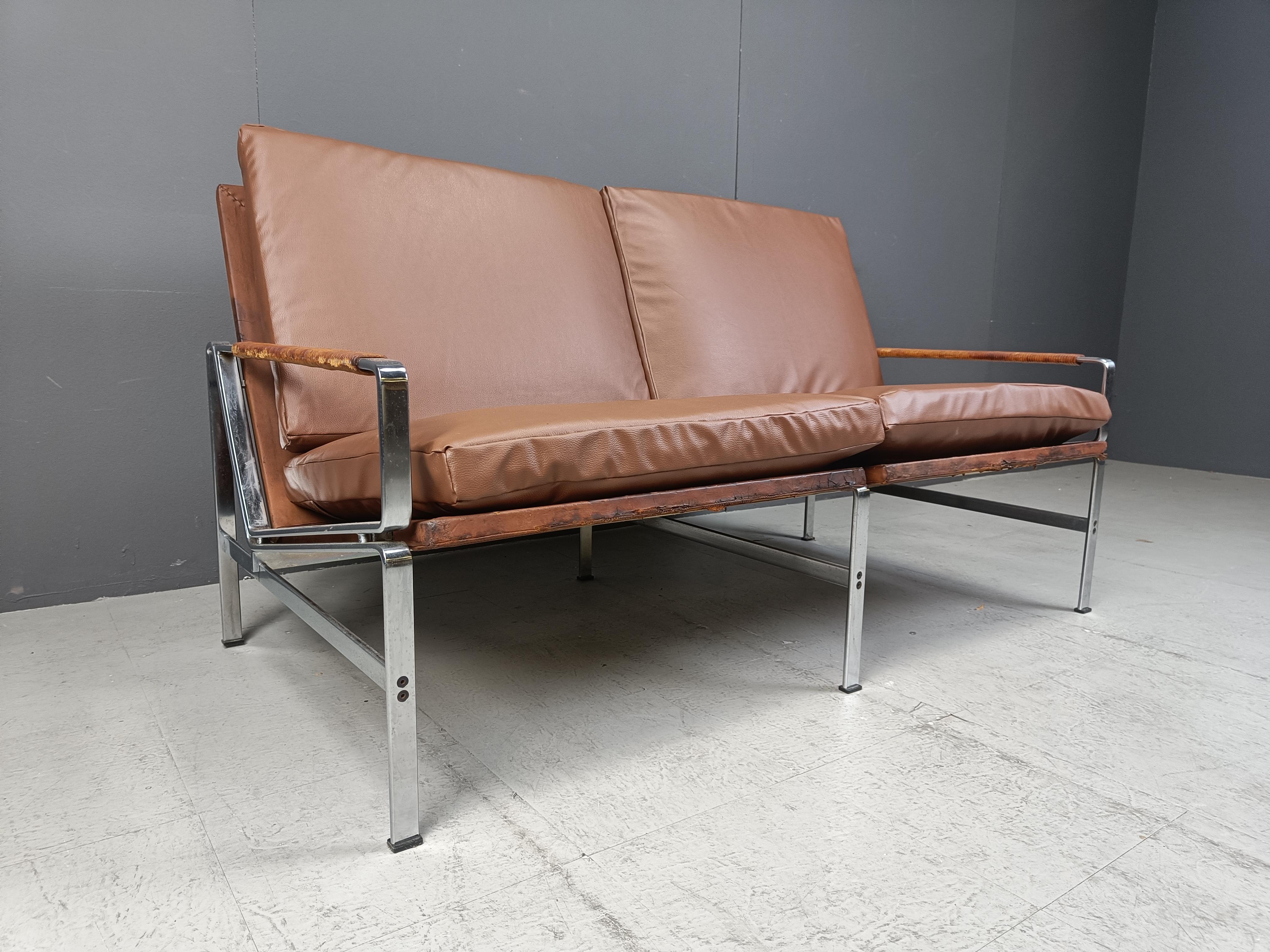 Cuir Sofa FK 6720 de Fabricius & Kastholm pour Kill International, années 1960 en vente