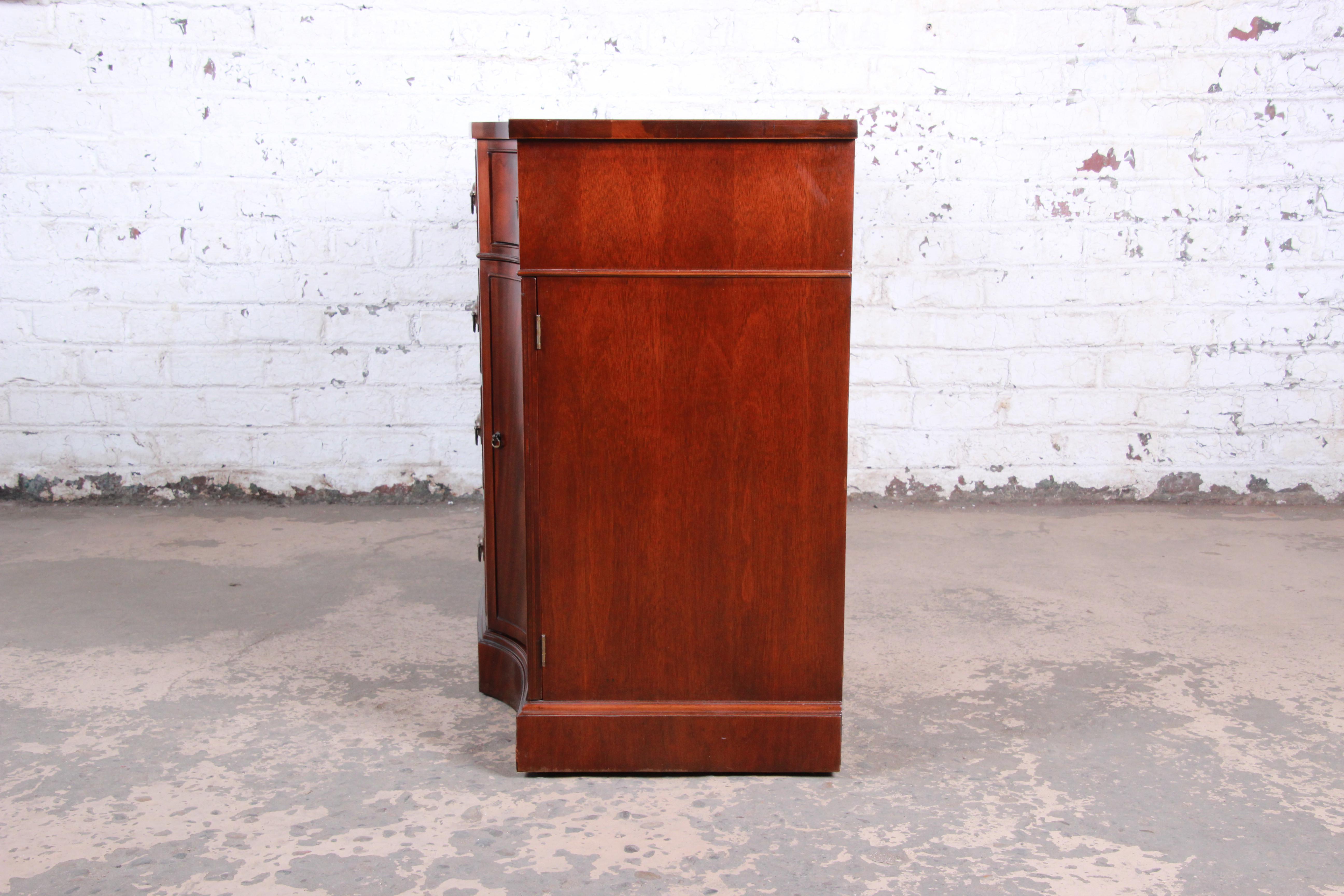 Vintage Flame Mahogany Bow Front Sideboard Buffet 2