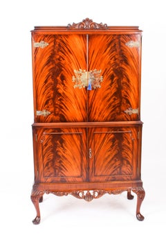 Vintage Flame Mahogany Cocktail Drinks Dry Bar Cabinet Midcentury