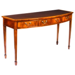 Vintage Flame Mahogany Console Serving Table William Tillman, 20th C