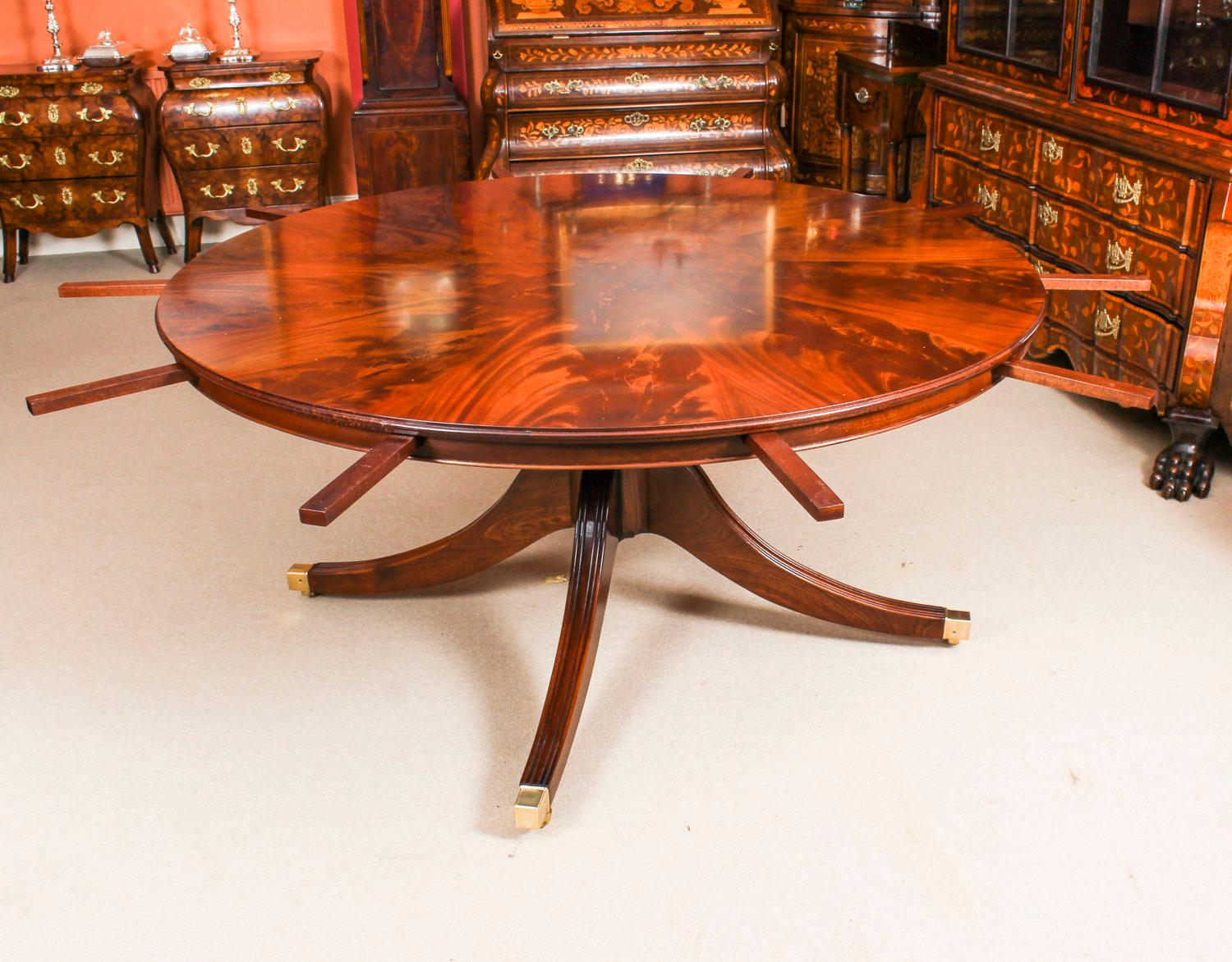 Vintage Flame Mahogany Jupe Dining Table and 10 Chairs, Mid-20th Century 5