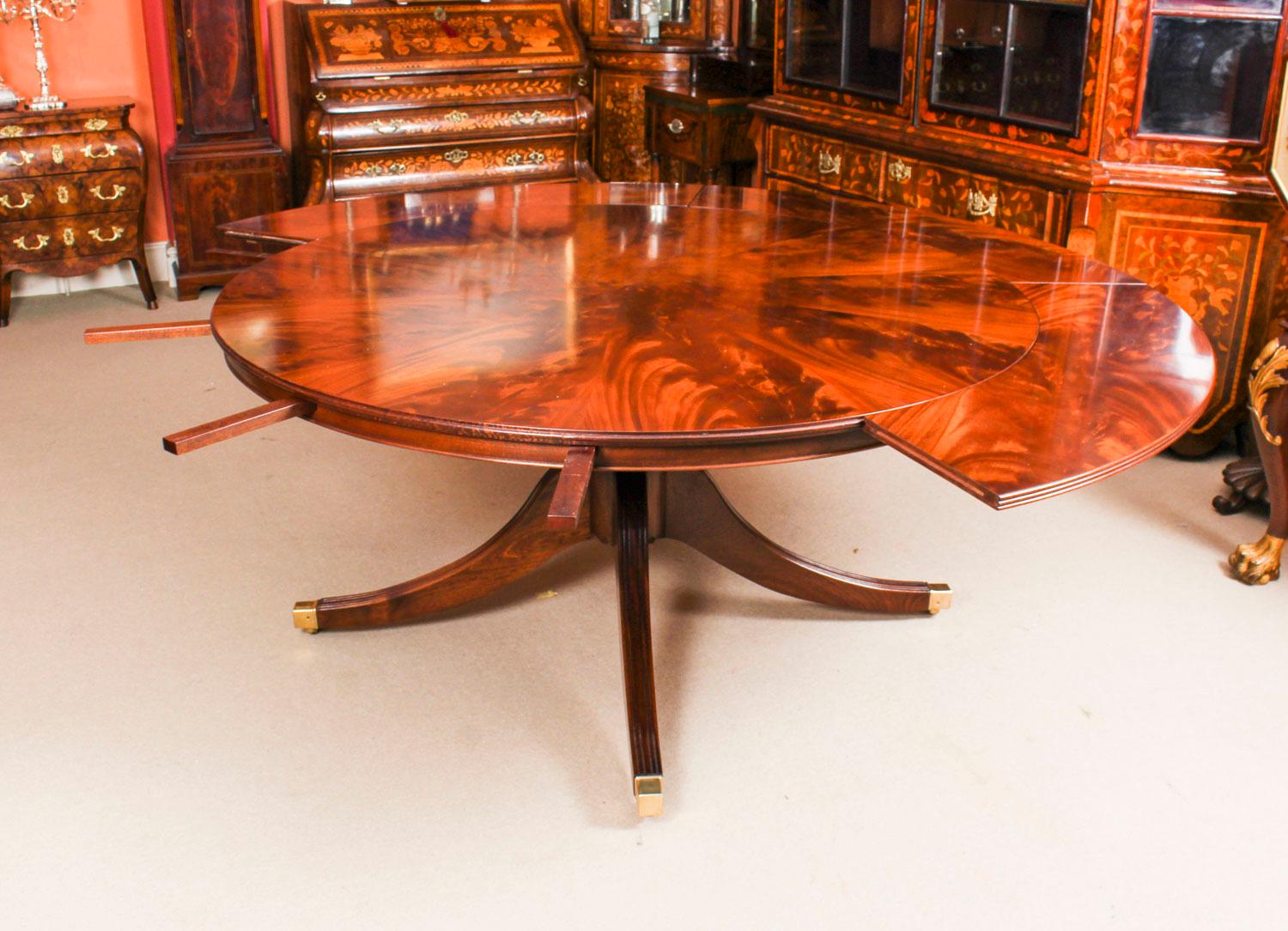 Vintage Flame Mahogany Jupe Dining Table and 10 Chairs, Mid-20th Century 2