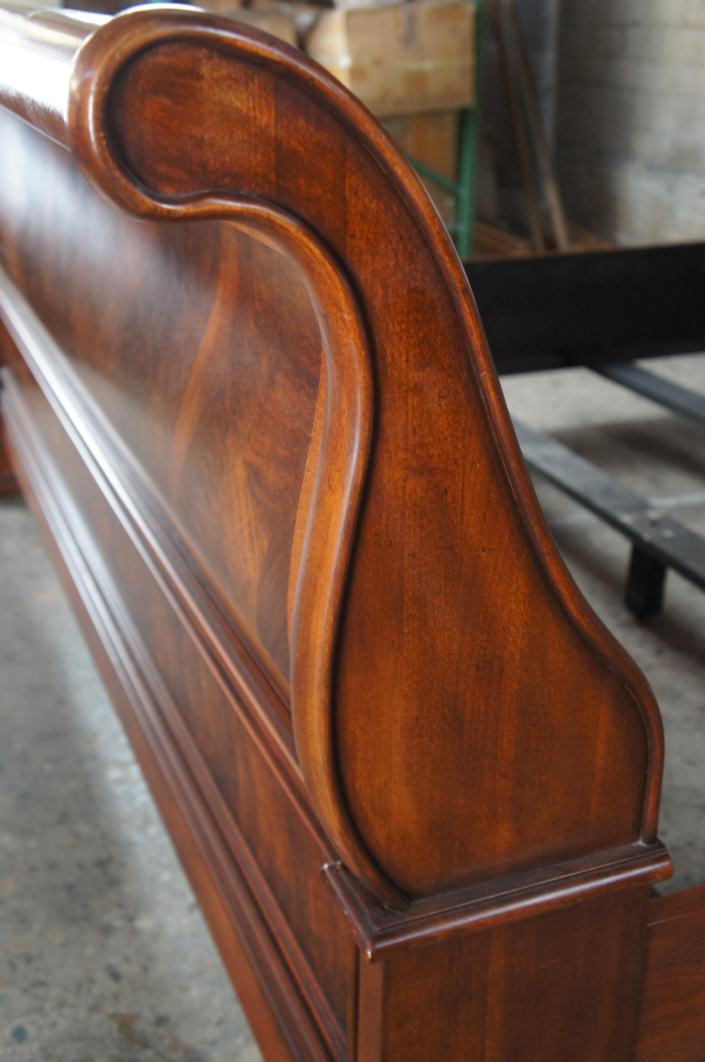 Vintage Flame Mahogany Matchbook Burl Traditional King Size Sleigh Bed 3