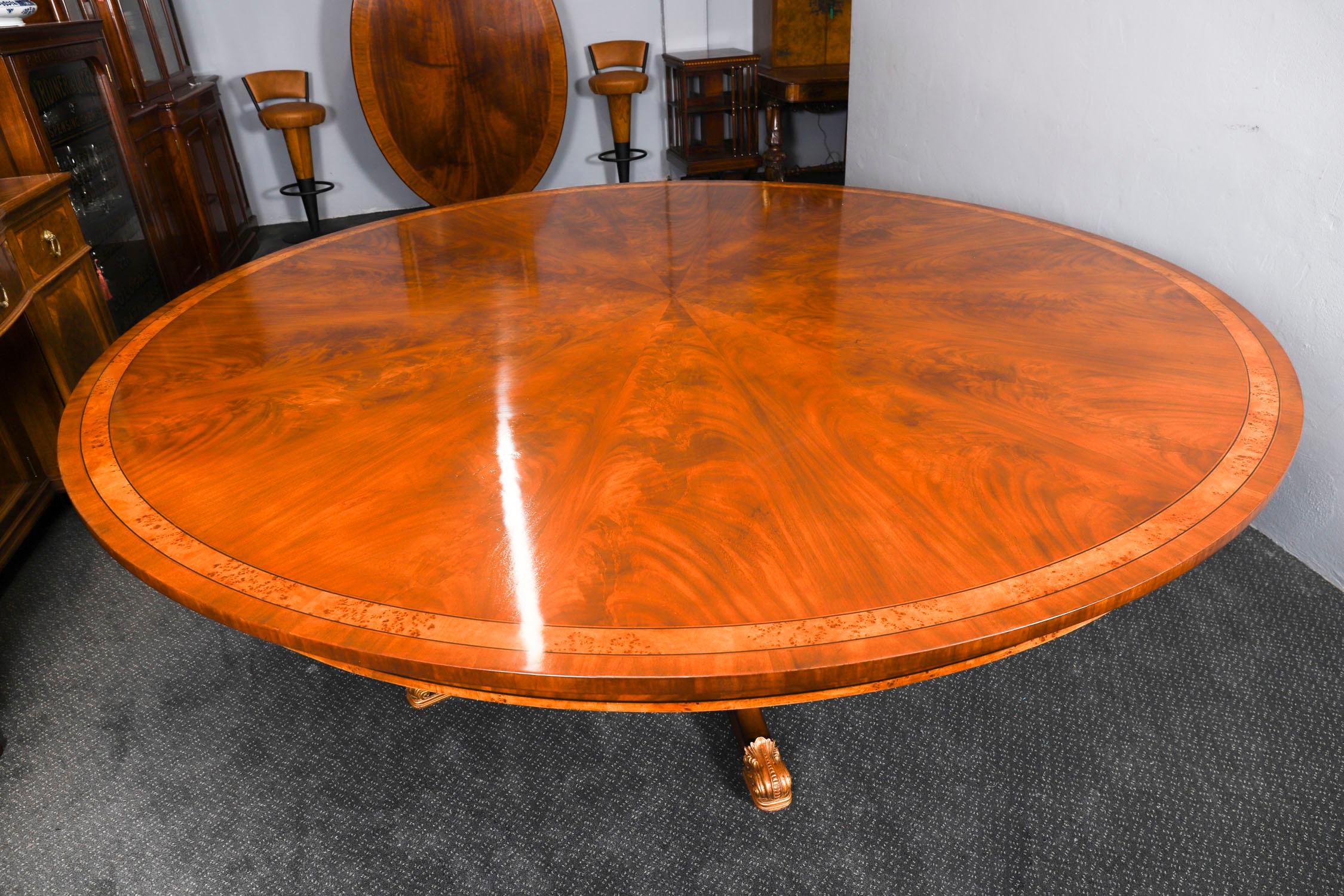 Vintage Flame Mahogany Regency Revival Dining Table Mid 20th Century For Sale 5