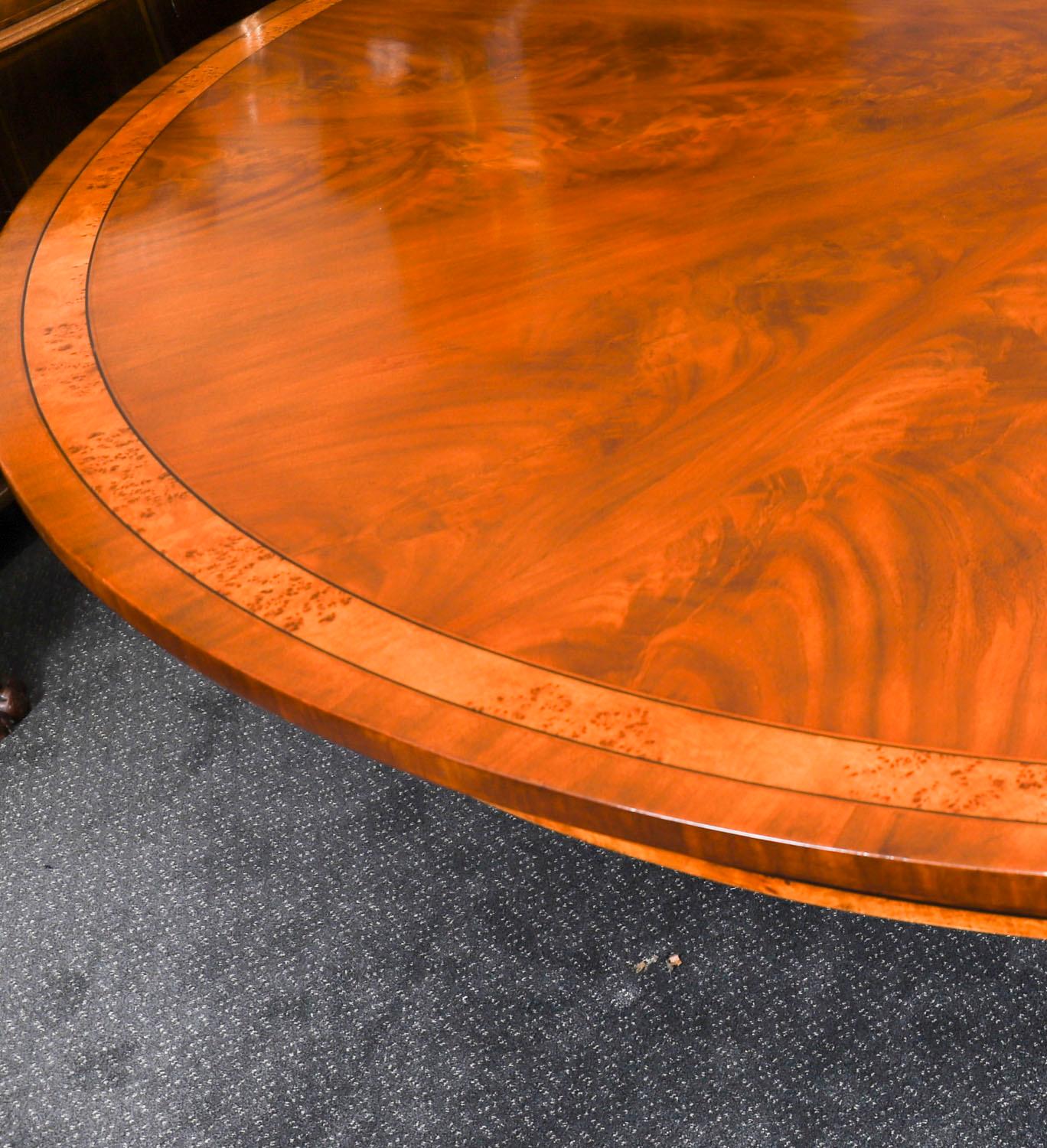 Vintage Flame Mahogany Regency Revival Dining Table Mid 20th Century For Sale 1