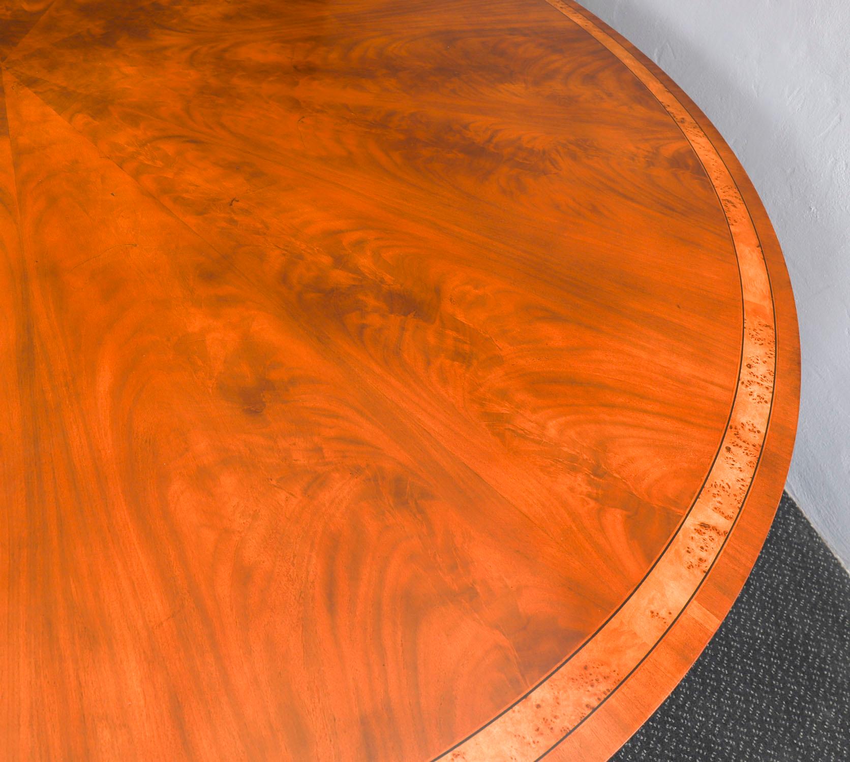 Vintage Flame Mahogany Regency Revival Dining Table Mid 20th Century For Sale 3