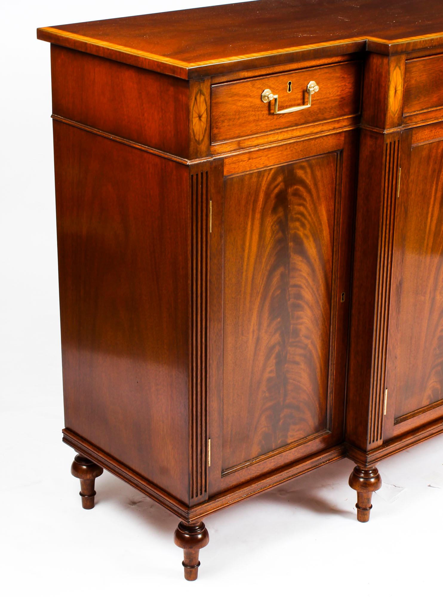 Vintage Flame Mahogany Sideboard by William Tillman, 20th Century 5
