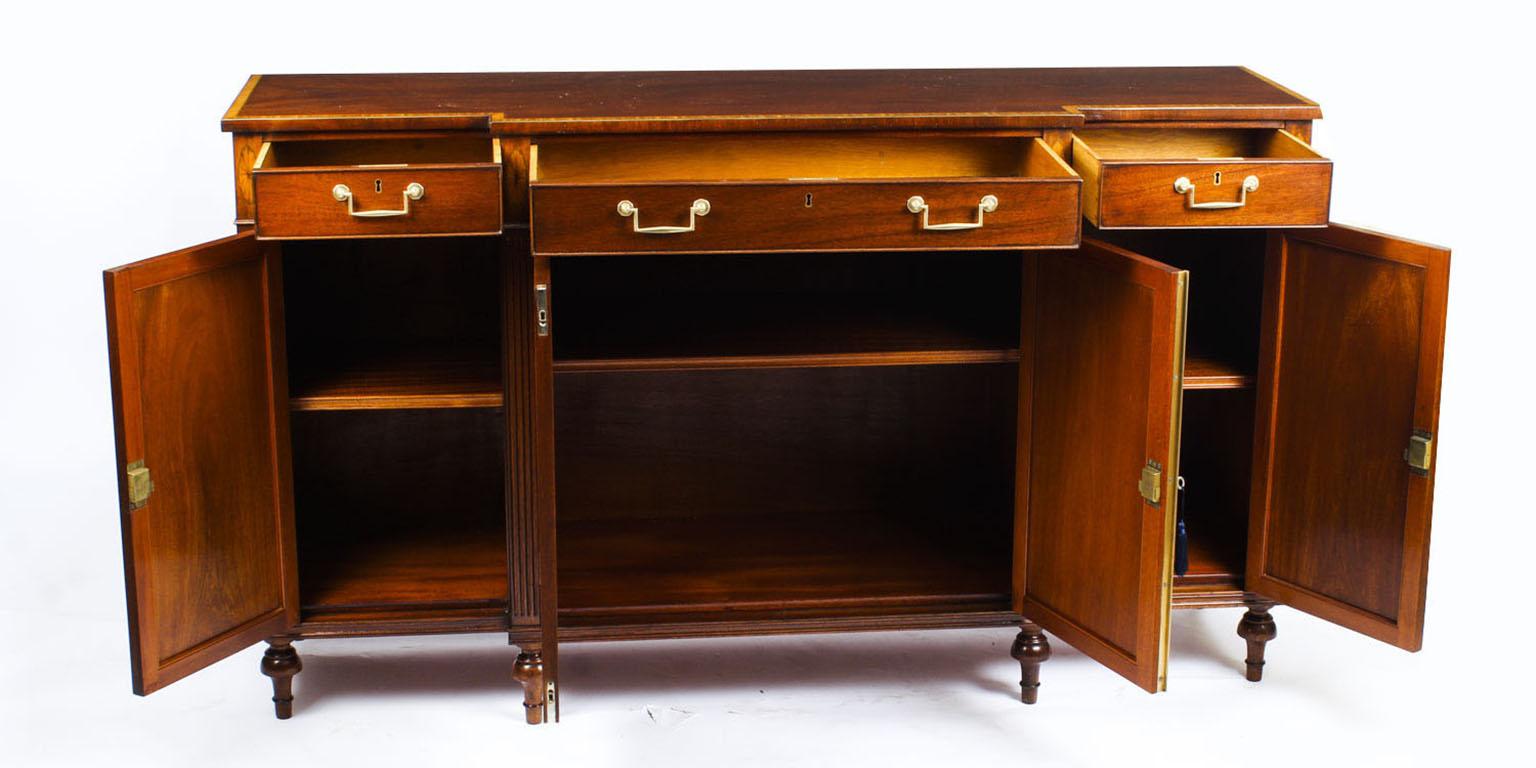 Vintage Flame Mahogany Sideboard by William Tillman, 20th Century 7