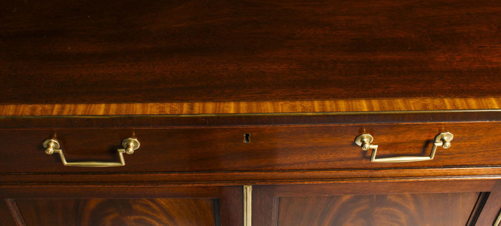 Late 20th Century Vintage Flame Mahogany Sideboard by William Tillman, 20th Century