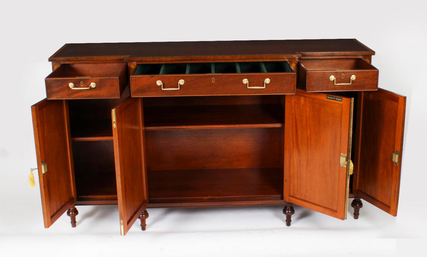 Vintage Flame Mahogany Sideboard by William Tillman Late 20th Century For Sale 6