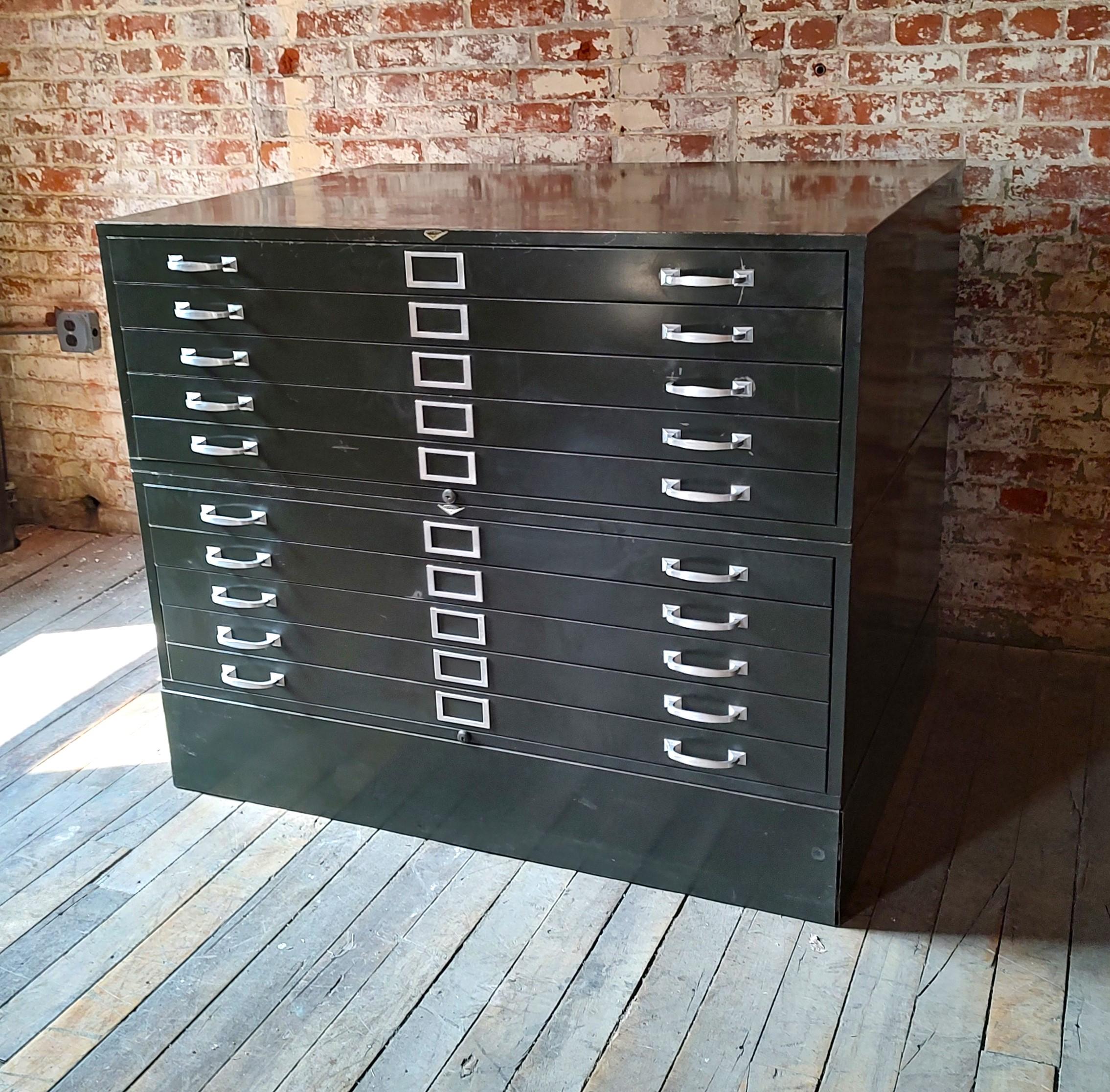 Cole Steel Flat File

Overall Dimensions: 36 1/2