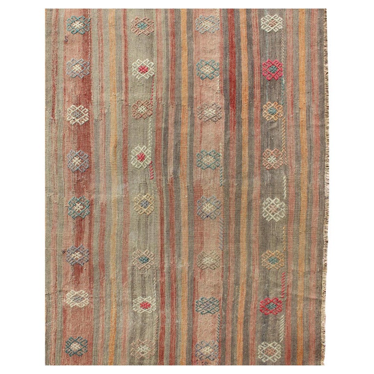 Vintage FlatWeave Kilim Rug with Geometric Motifs with Unique Colors