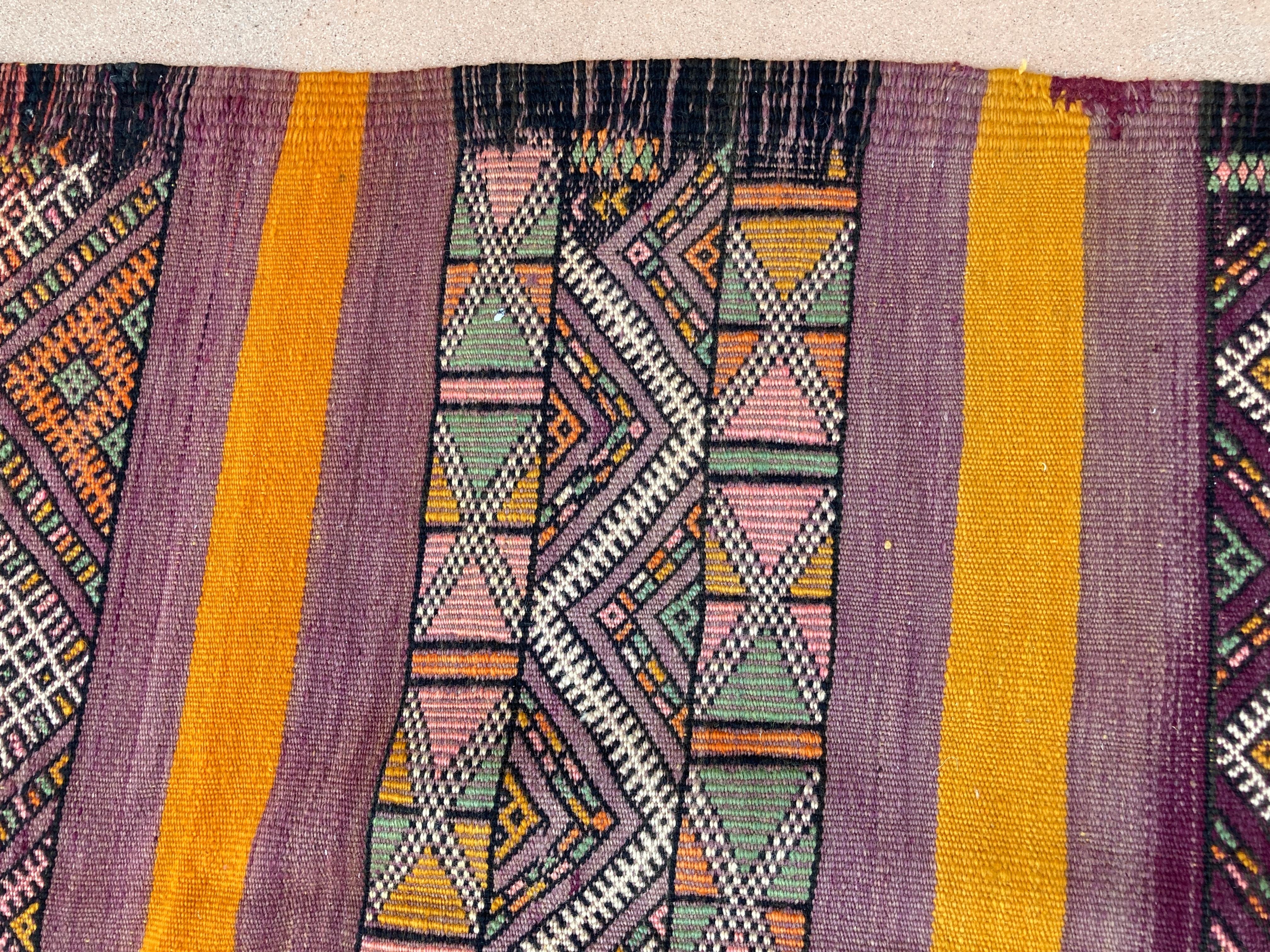 1960er Jahre Vintage Flachgewebe Berber Marokkanischer Teppich im Angebot 9