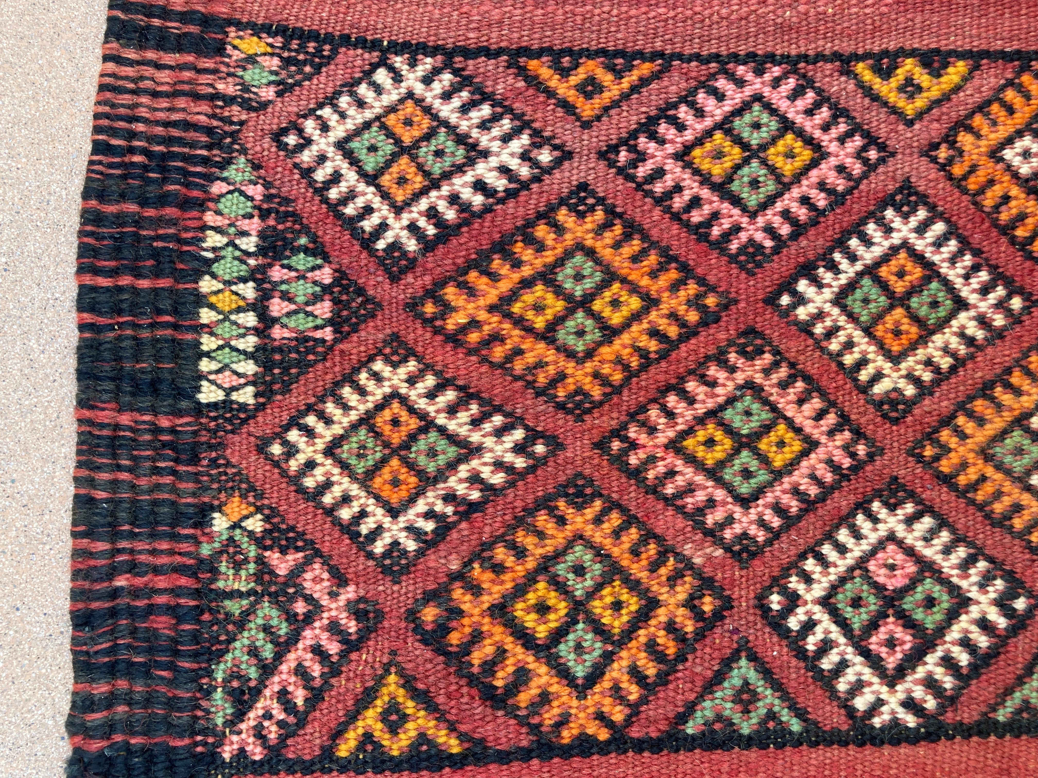1960s Vintage Flat-Weave Berber Moroccan Rug For Sale 1