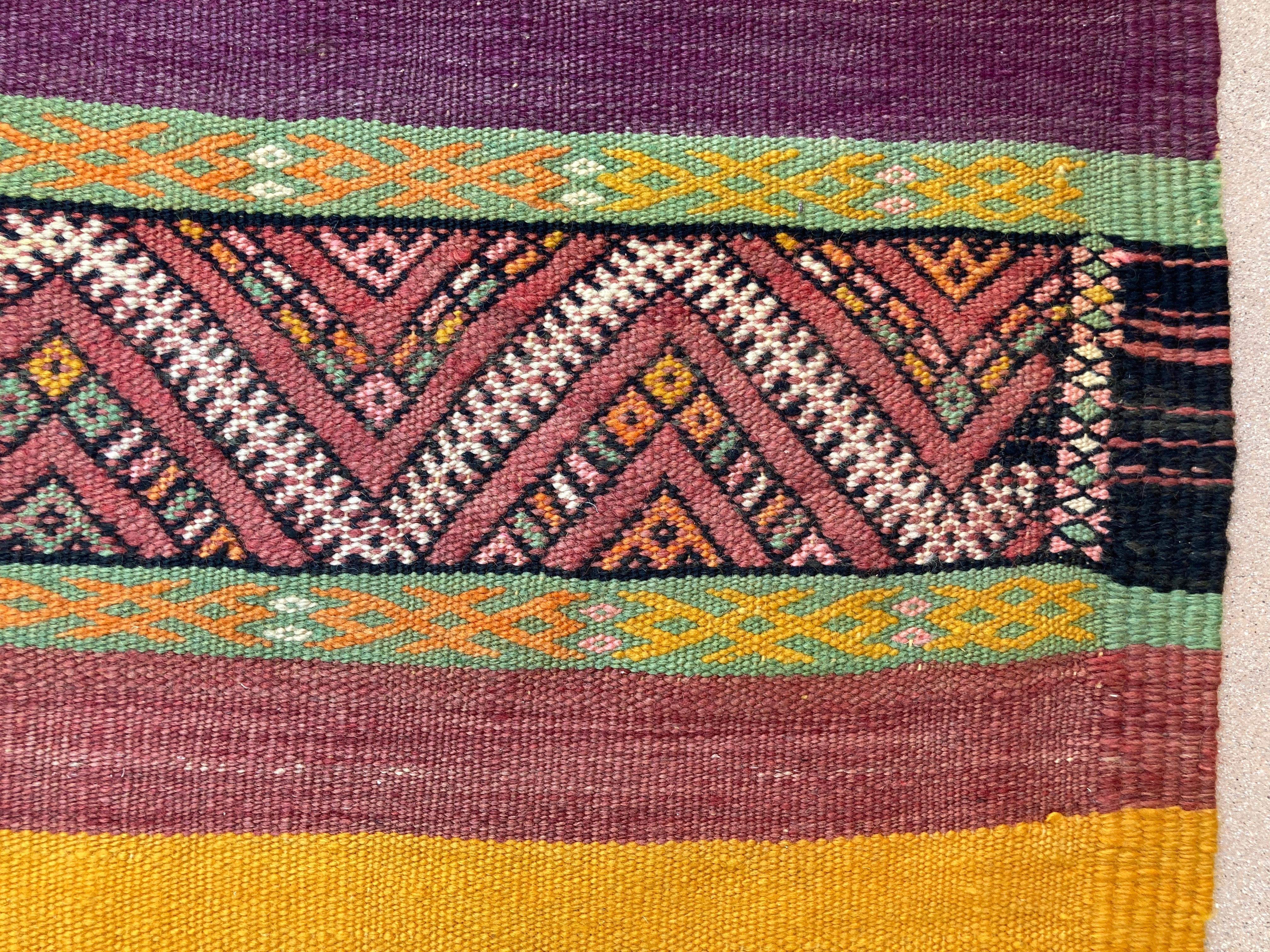 1960s Vintage Flat-Weave Berber Moroccan Rug For Sale 3
