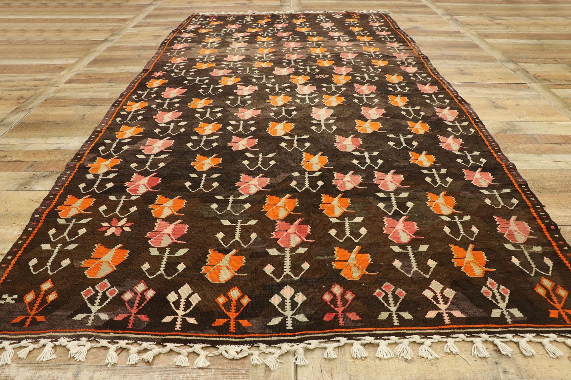 Wool Vintage Flat-Weave Turkish Floral Kilim Rug with Boho Farmhouse Style