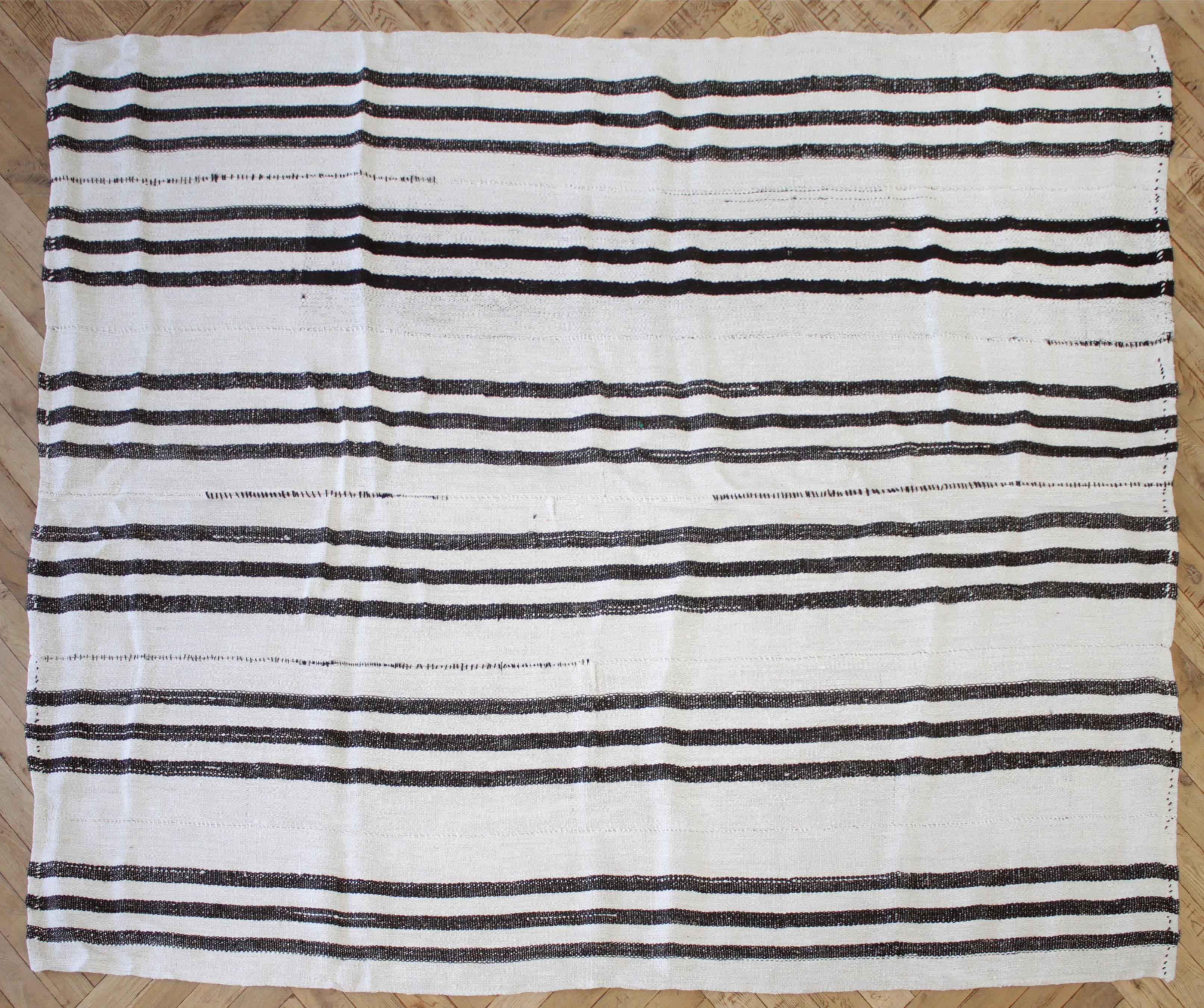 20th Century Vintage Flat-Weave Turkish Hemp Rug in Creamy White and Brown Stripes For Sale