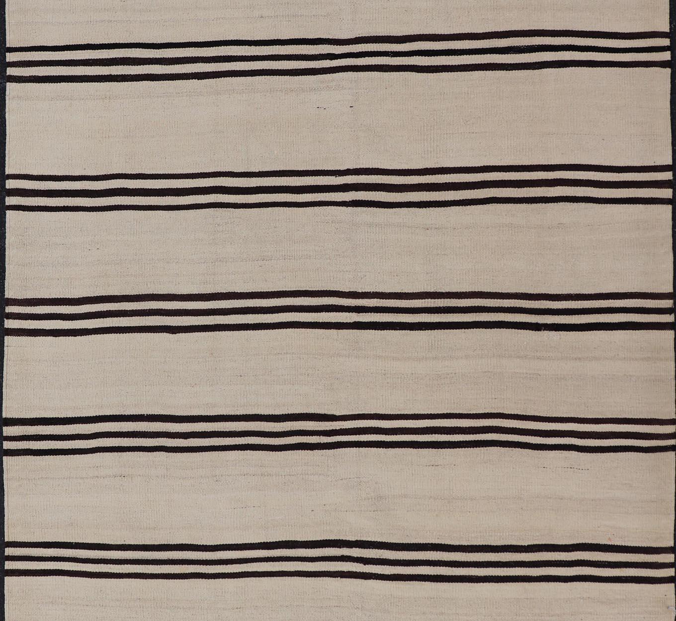 Vintage Flat Weave Turkish Kilim with Stripes in Ivory and Brown  In Good Condition For Sale In Atlanta, GA
