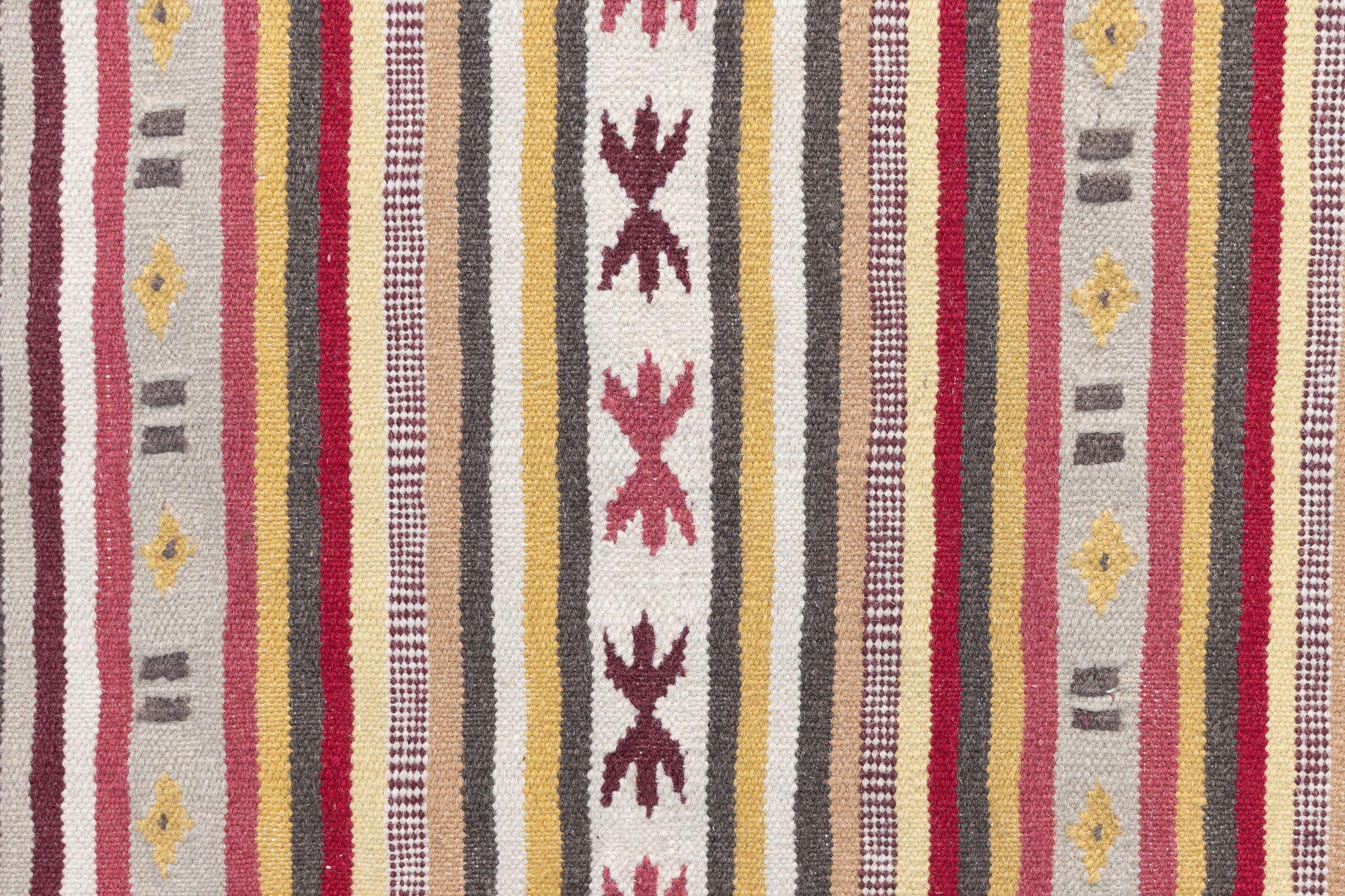 Vintage Flachgewebeteppich (Mitte des 20. Jahrhunderts) im Angebot