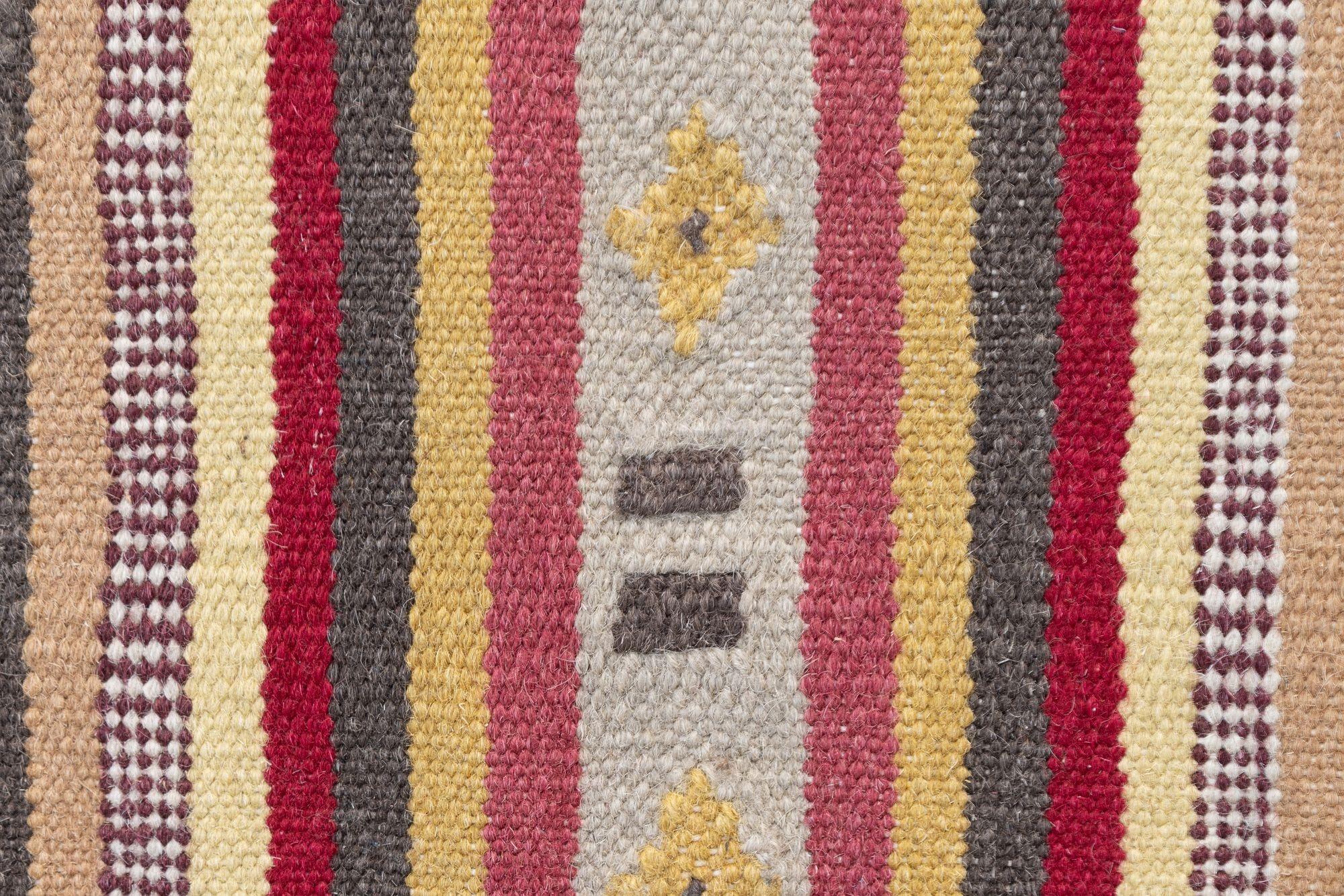 Vintage Flachgewebeteppich (Wolle) im Angebot