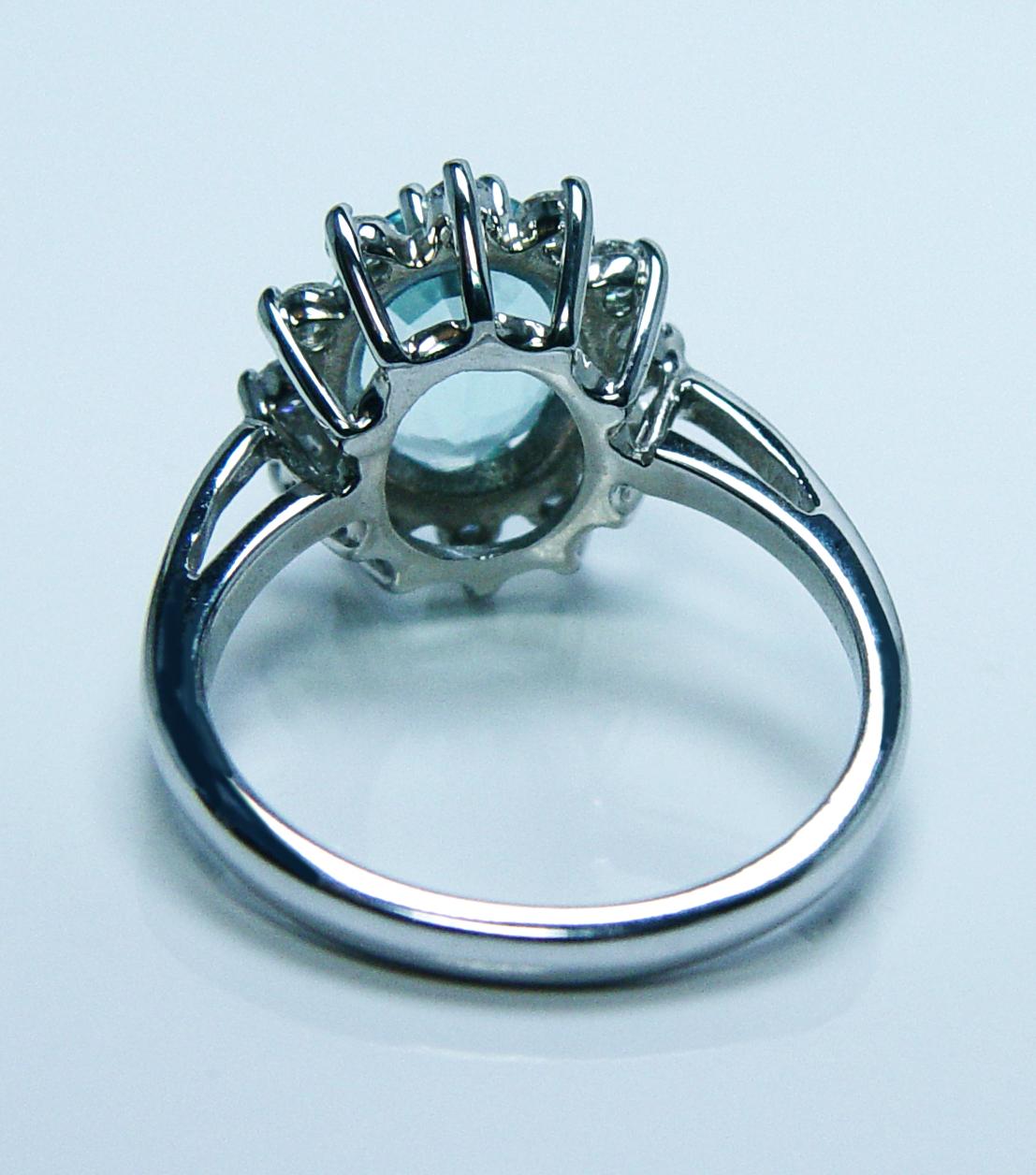 Vintage Flawless Aquamarine Master cut Diamond Halo Ring 14K White Gold Estate For Sale 5
